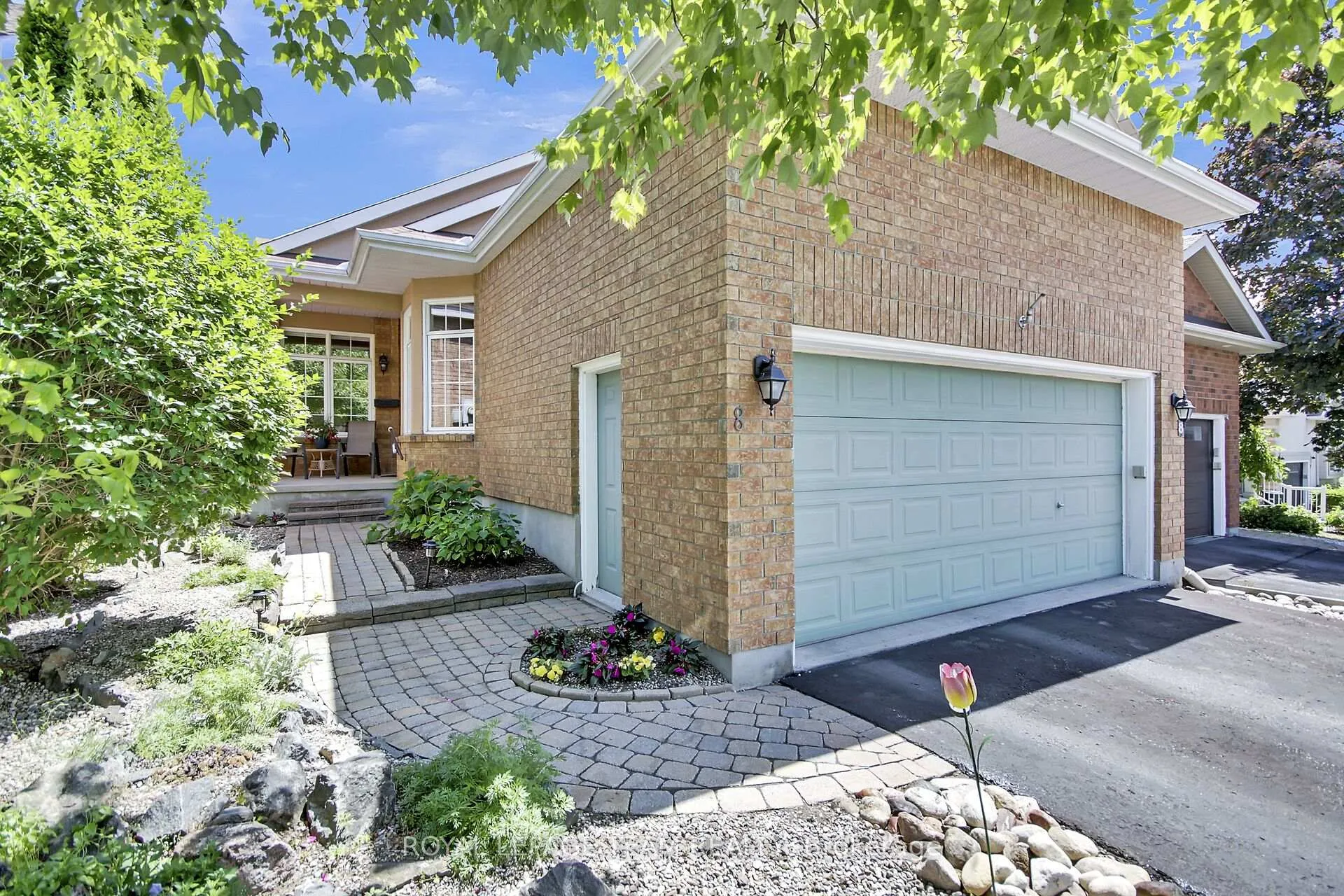 Photo 1 of 8 Stonecroft Terrace, Ottawa, Kanata - Kanata Lakes/Heritage Hills — HOMEH