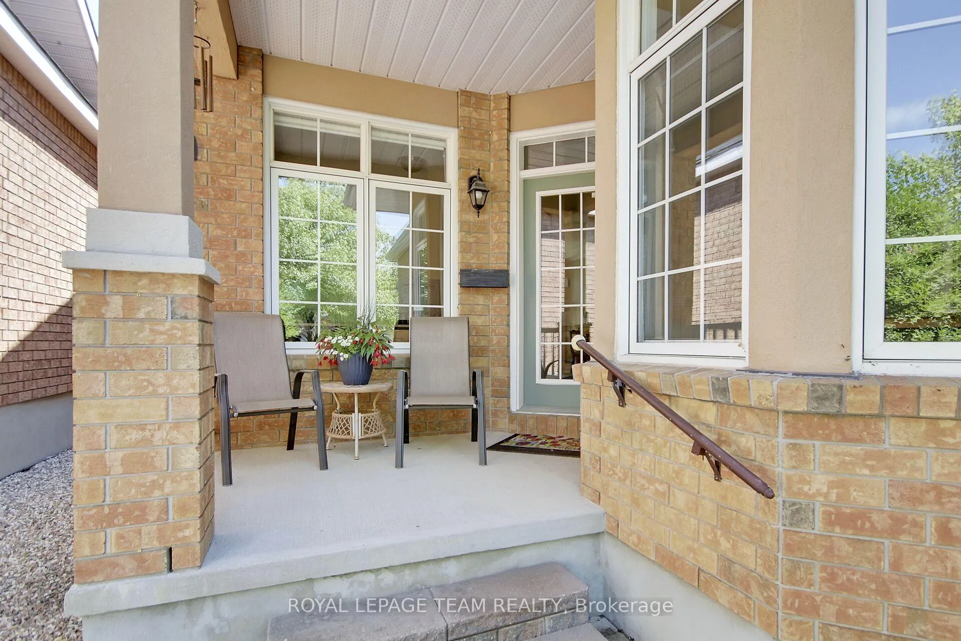 Photo 3 of 8 Stonecroft Terrace, Ottawa, Kanata - Kanata Lakes/Heritage Hills — HOMEH