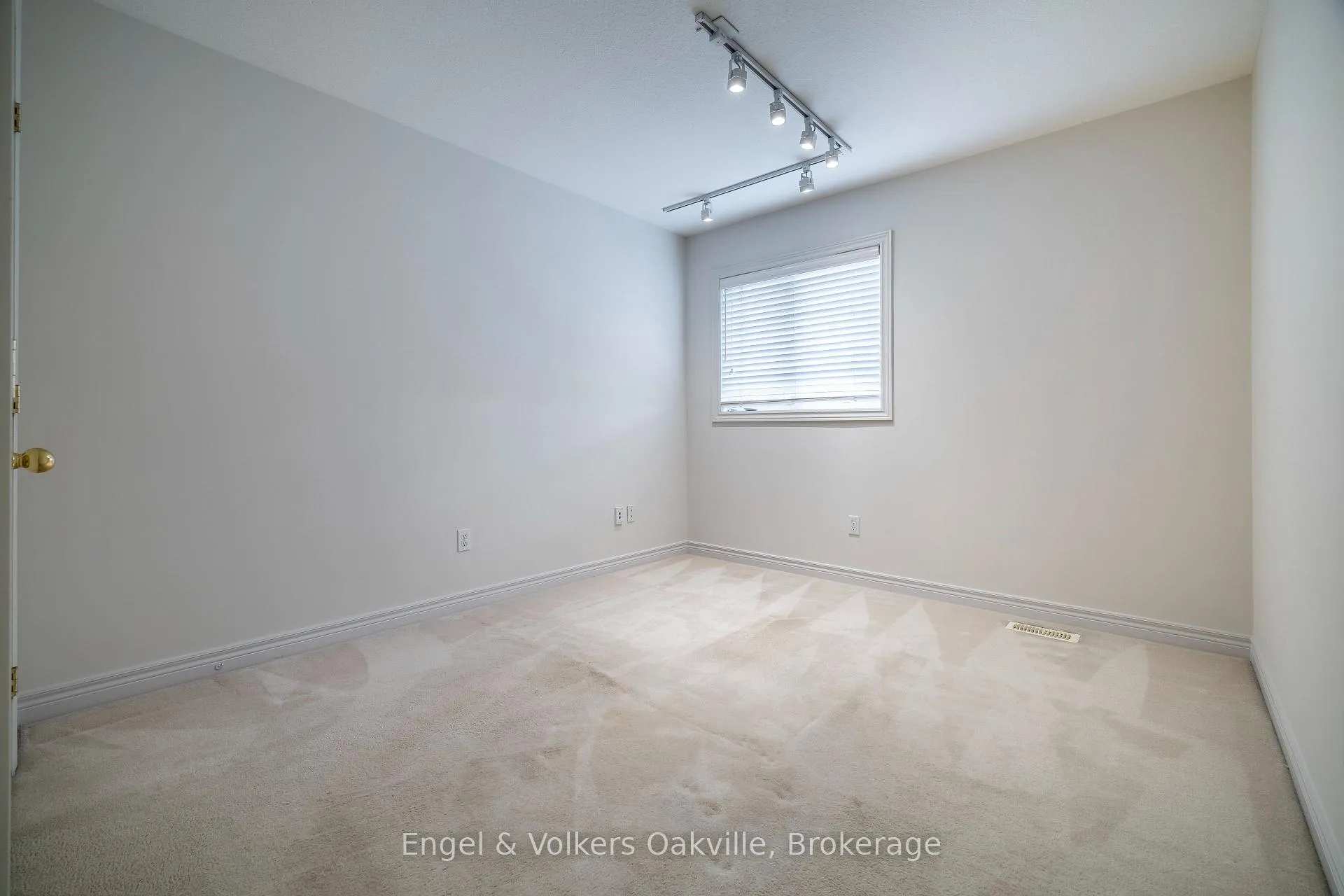 Photo 22 of Unit 17, 2169 Orchard Road S, Burlington, Orchard — HOMEH