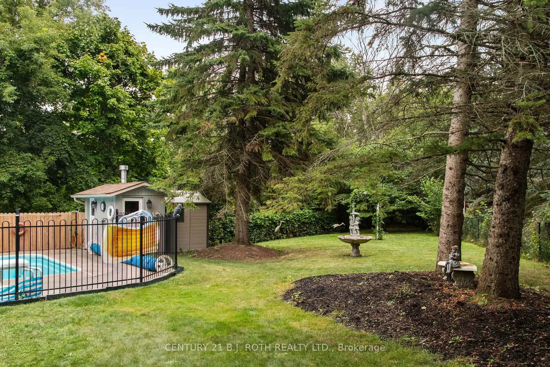 Photo 30 of 65 Barre Drive, Barrie, Painswick North — HOMEH