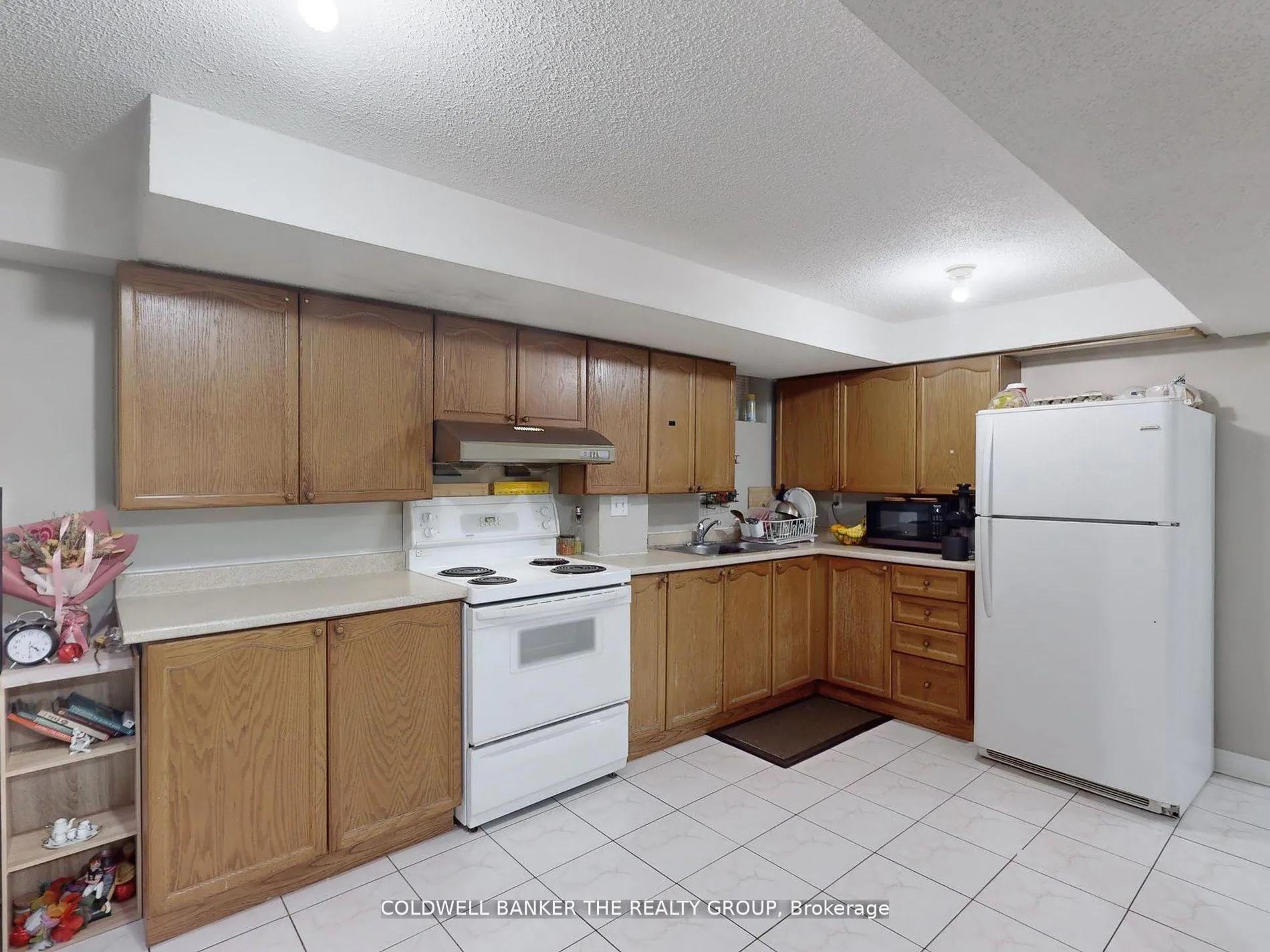 Photo 37 of 17 Rollingwood Drive, Brampton, Fletcher's Creek South — HOMEH