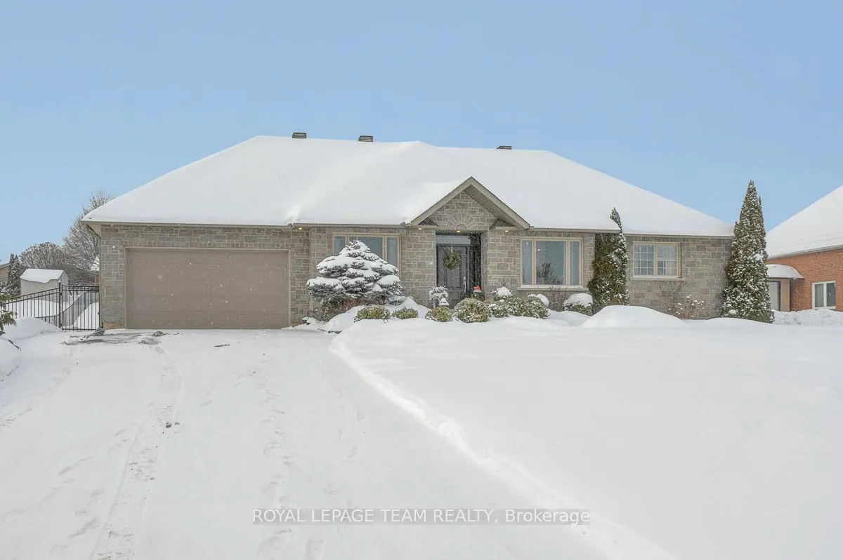 Front of 6646 Stillwood Drive