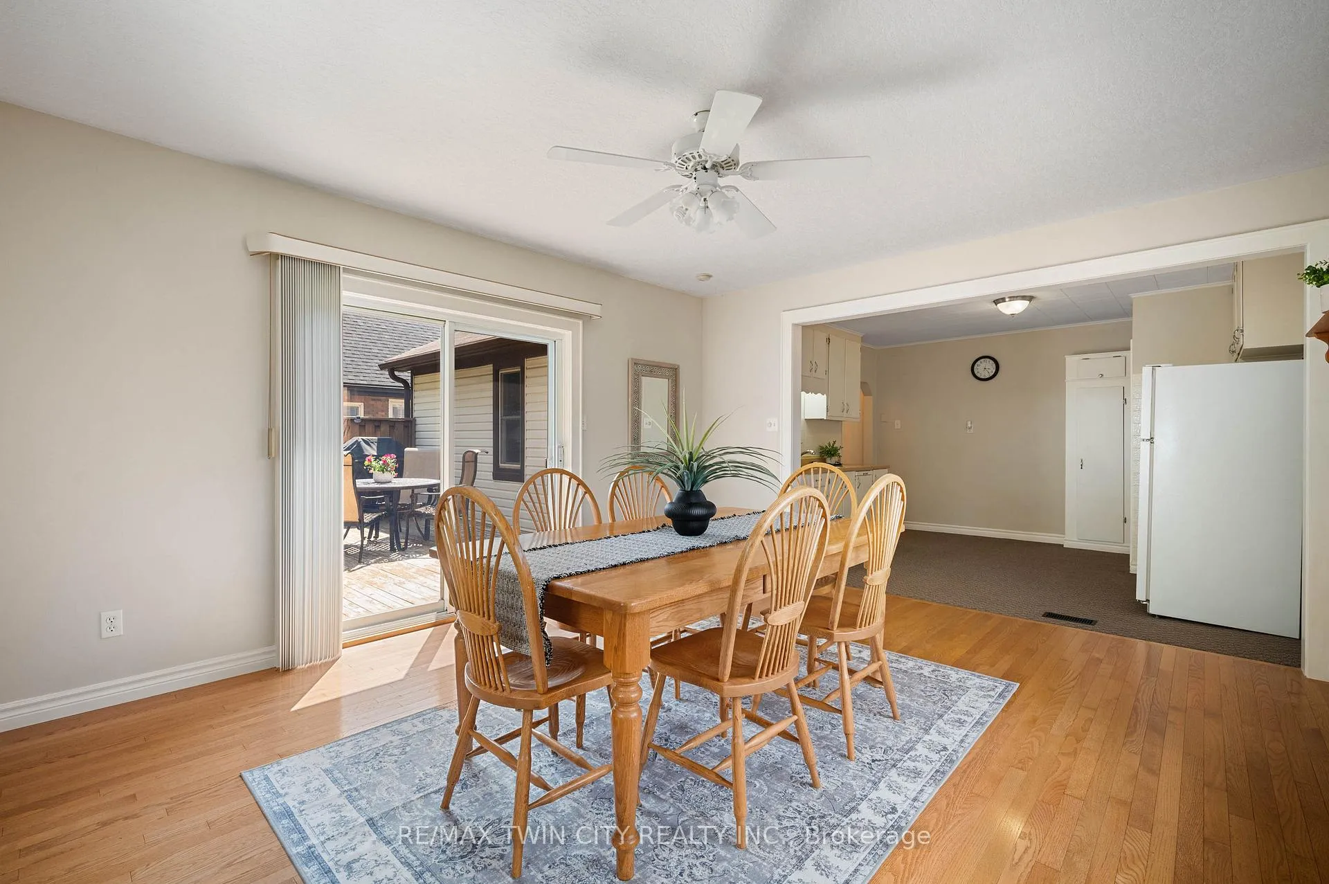 Photo 10 of 65 Sixth Avenue, Kitchener — HOMEH