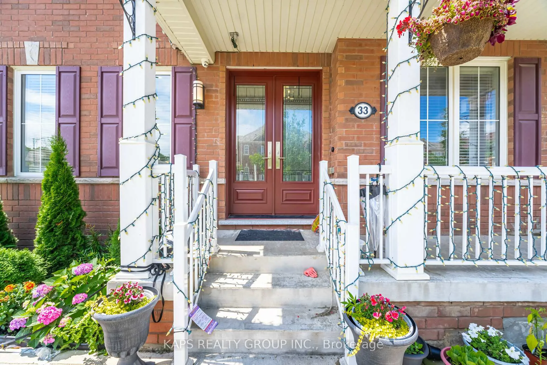Photo 7 of 33 Ringway Road, Brampton, Northwest Brampton — HOMEH