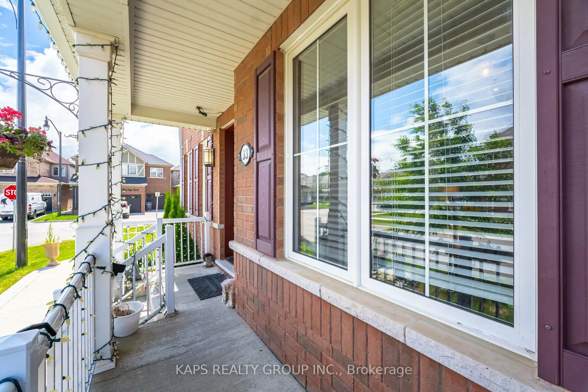 Photo 8 of 33 Ringway Road, Brampton, Northwest Brampton — HOMEH