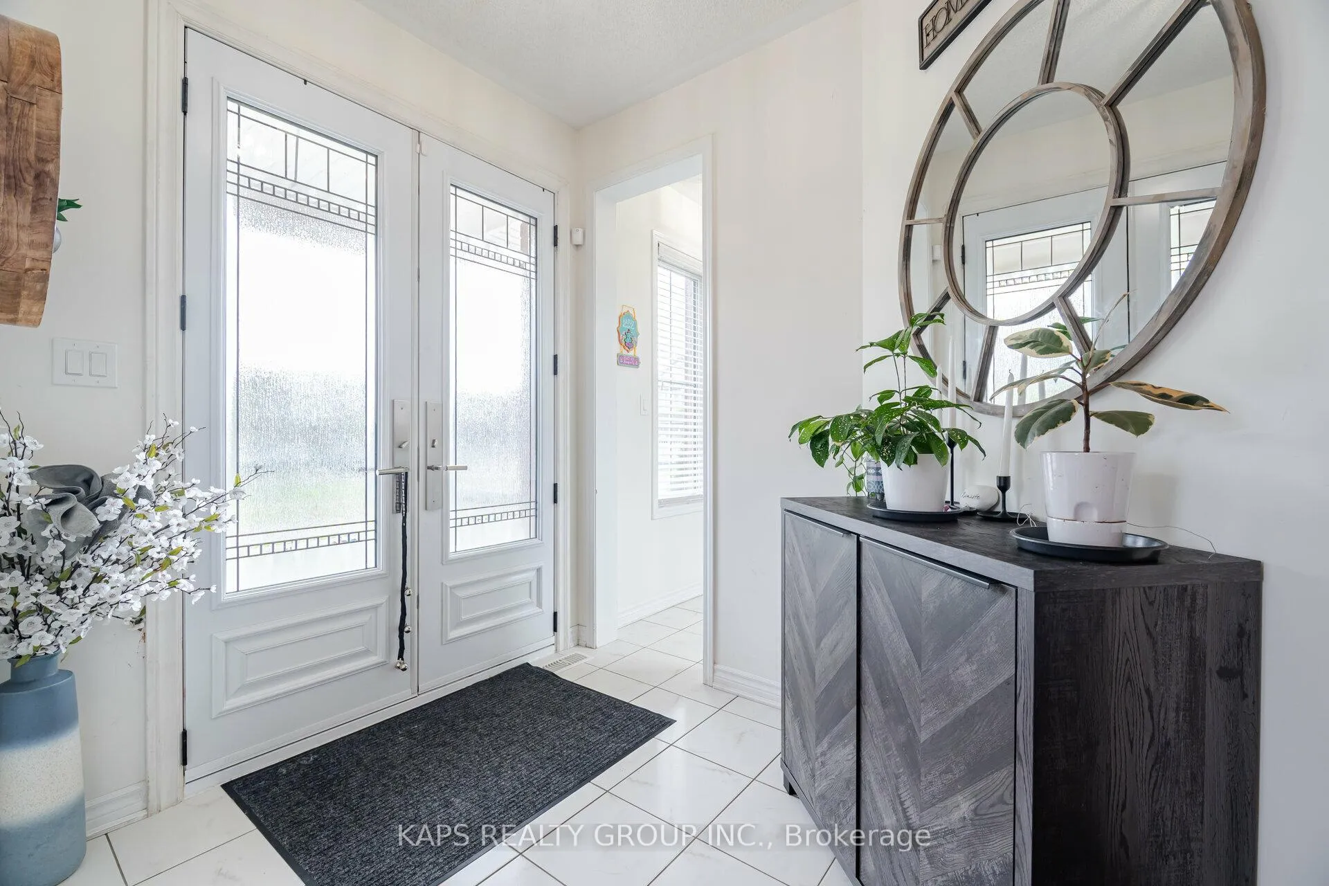 Photo 9 of 33 Ringway Road, Brampton, Northwest Brampton — HOMEH