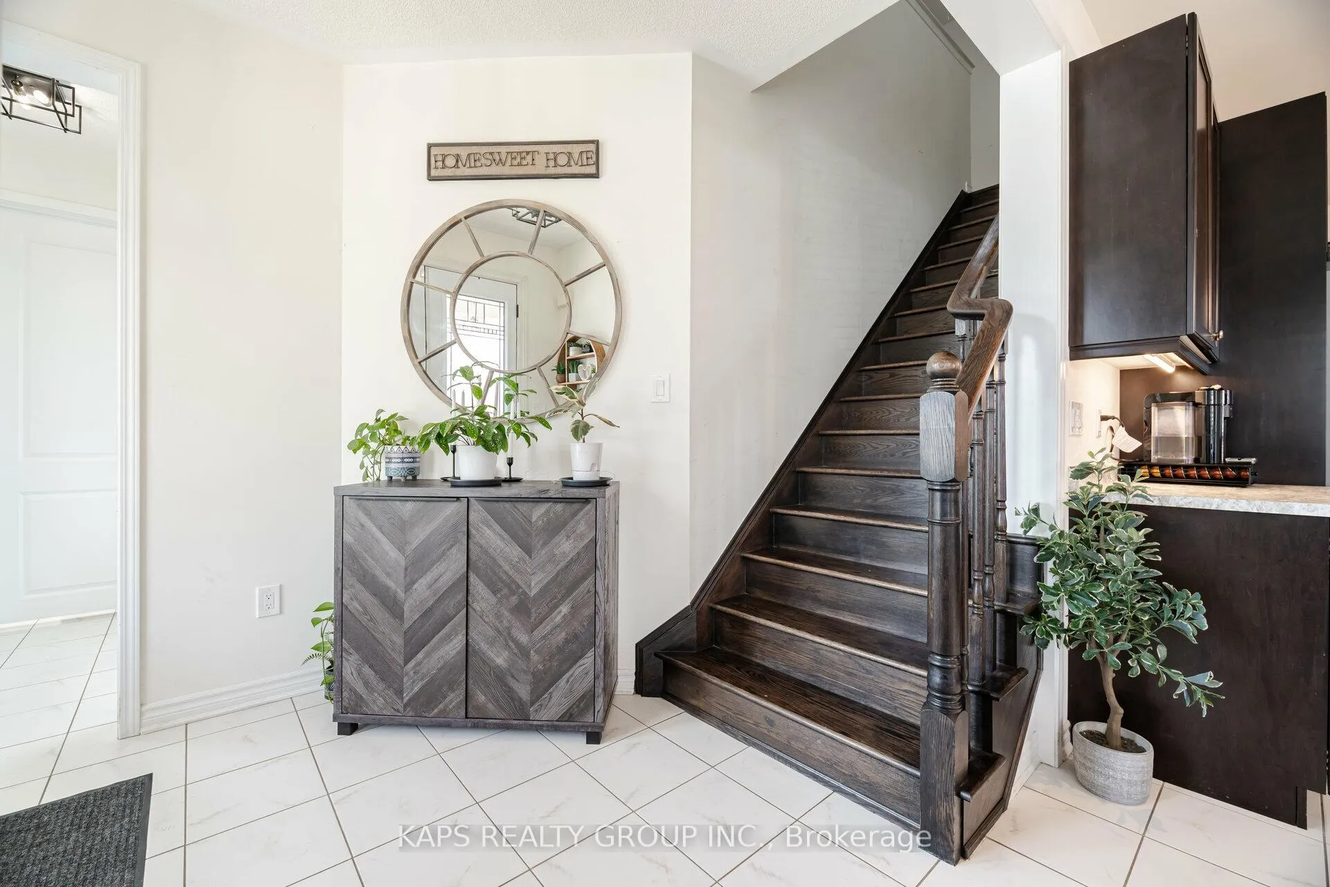 Photo 22 of 33 Ringway Road, Brampton, Northwest Brampton — HOMEH
