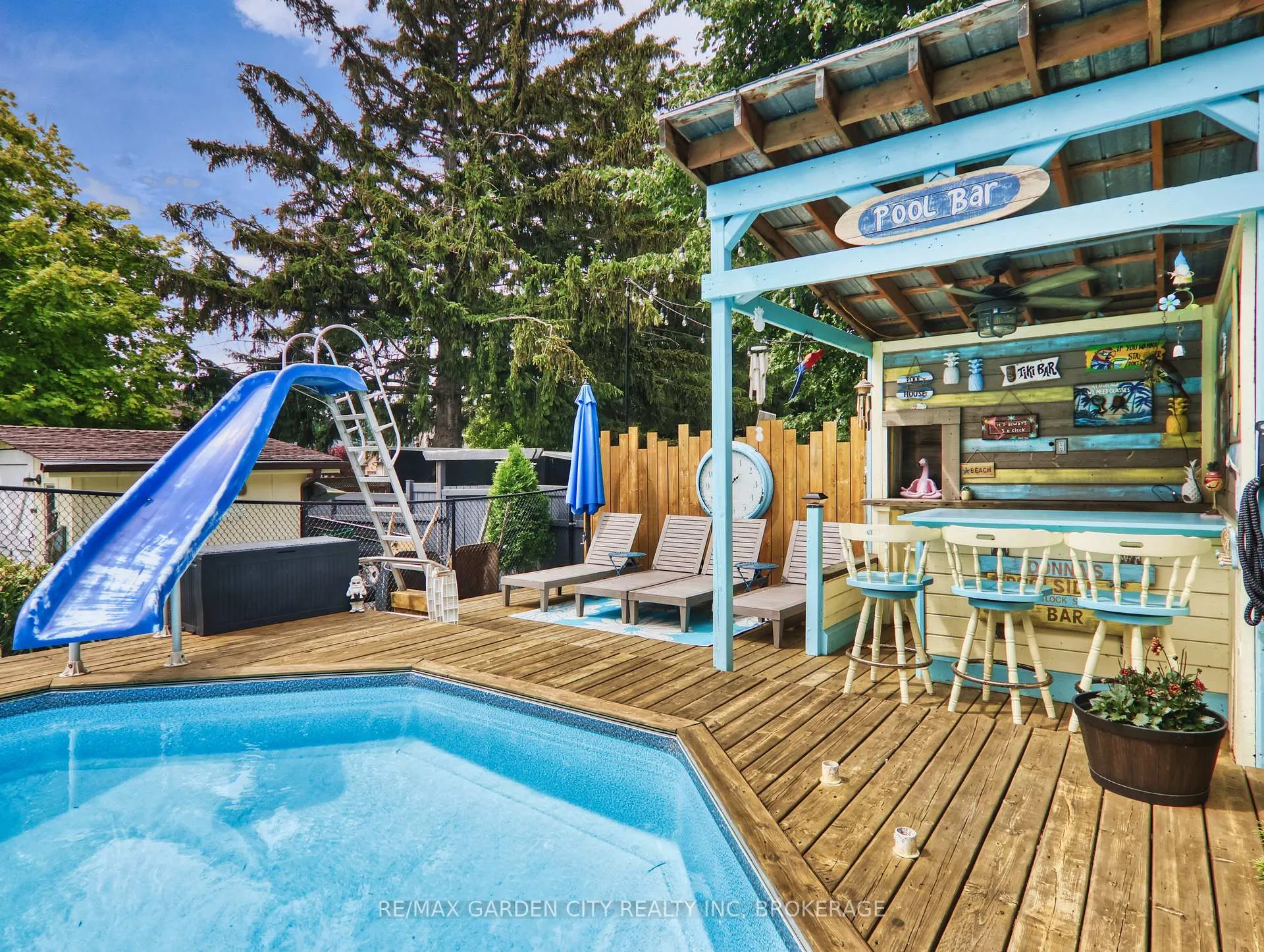 Photo 7 of 25 Sumner Crescent, Grimsby, Grimsby Beach — HOMEH