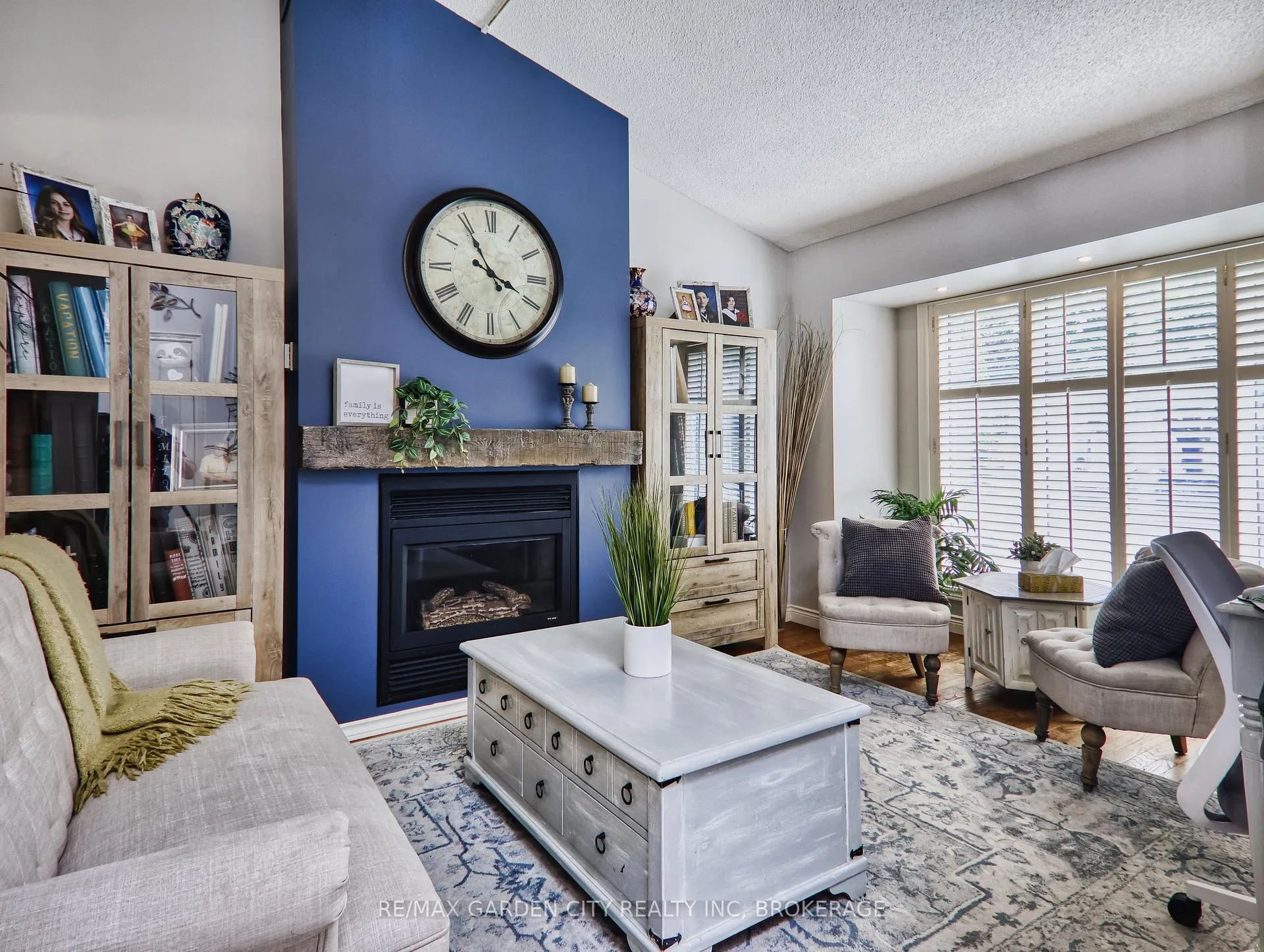 Photo 12 of 25 Sumner Crescent, Grimsby, Grimsby Beach — HOMEH