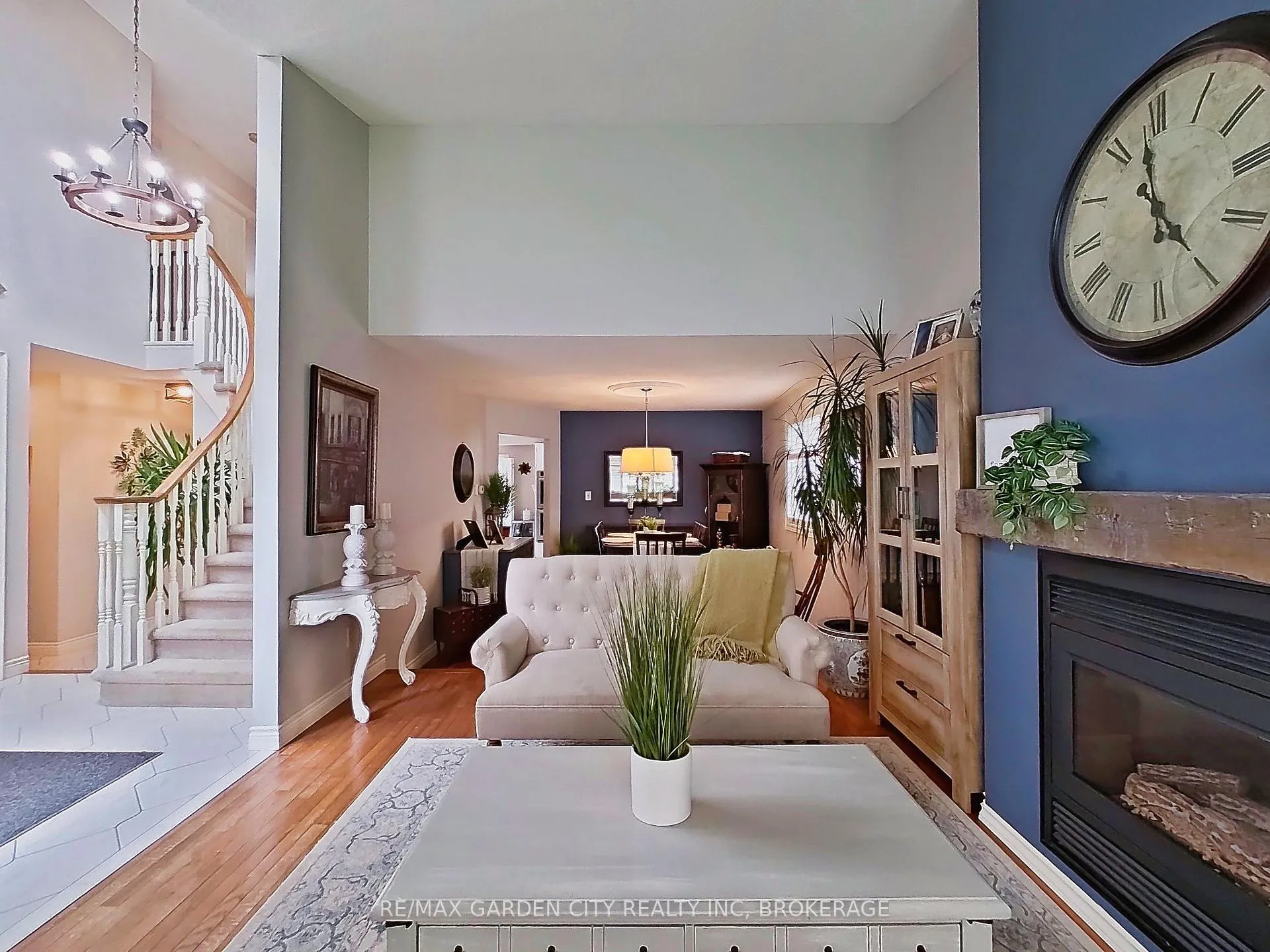 Photo 14 of 25 Sumner Crescent, Grimsby, Grimsby Beach — HOMEH