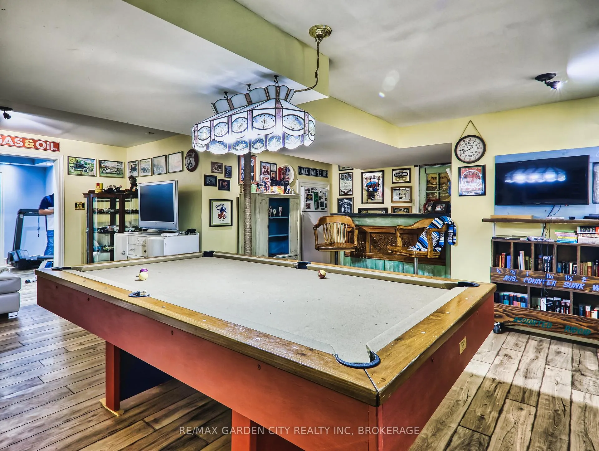 Photo 42 of 25 Sumner Crescent, Grimsby, Grimsby Beach — HOMEH