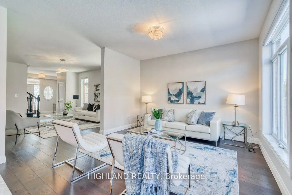 Photo 12 of 530 Wasaga Crescent, Waterloo — HOMEH
