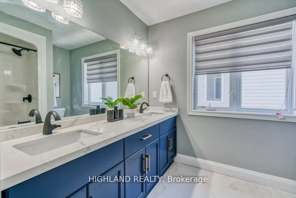 Photo 29 of 530 Wasaga Crescent, Waterloo — HOMEH