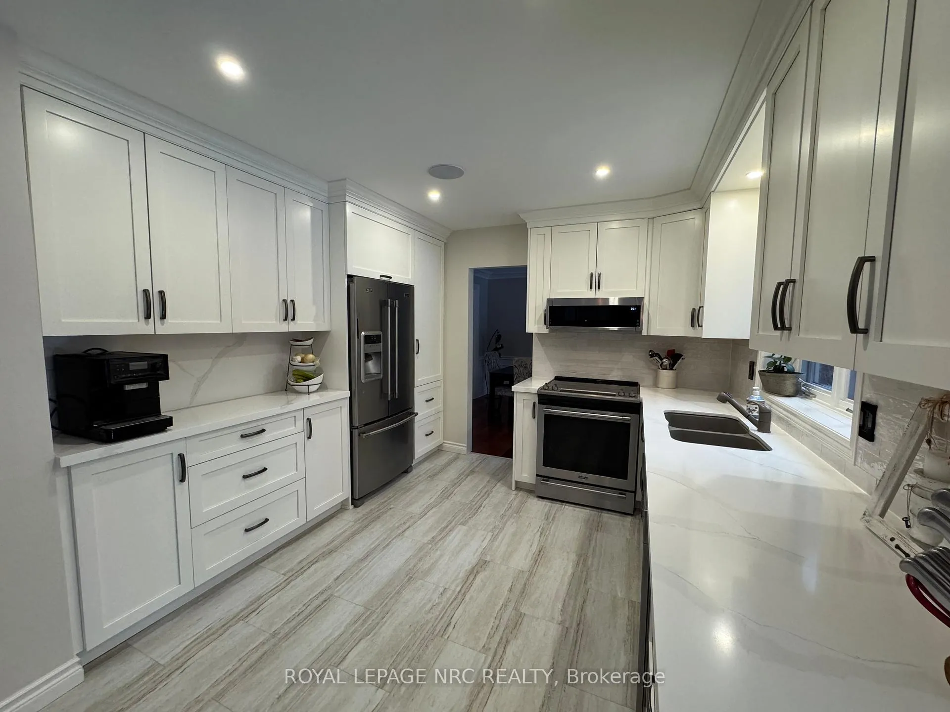 Photo 13 of 28 Forest Hill Crescent, Pelham, Fonthill — HOMEH