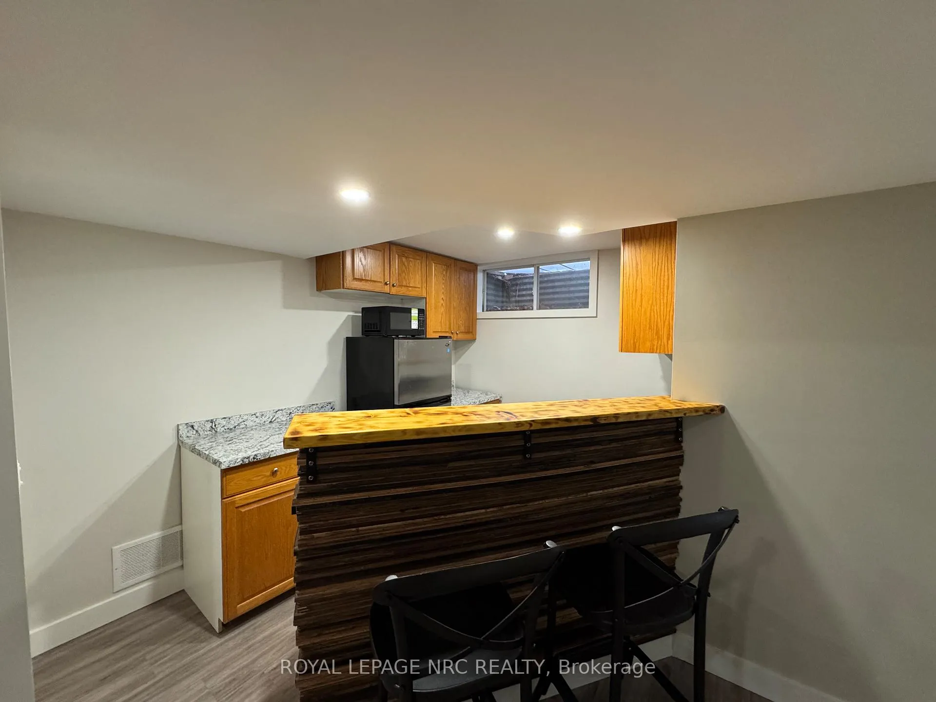 Photo 39 of 28 Forest Hill Crescent, Pelham, Fonthill — HOMEH