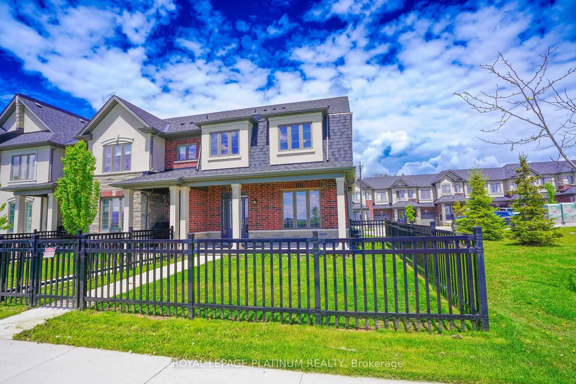 Photo 2 of Unit 71, 324 Equestrian Way, Cambridge — HOMEH