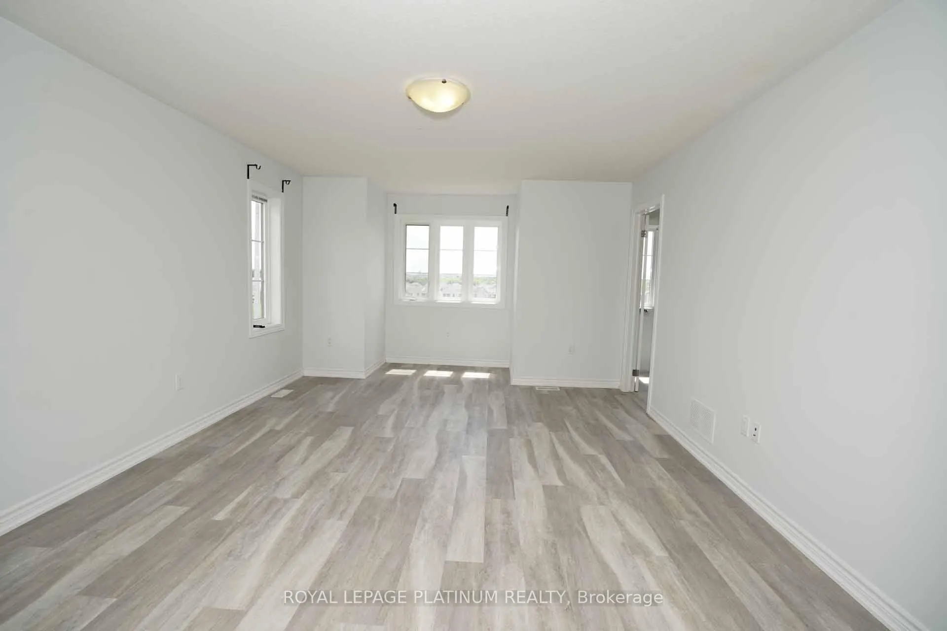 Photo 6 of Unit 71, 324 Equestrian Way, Cambridge — HOMEH