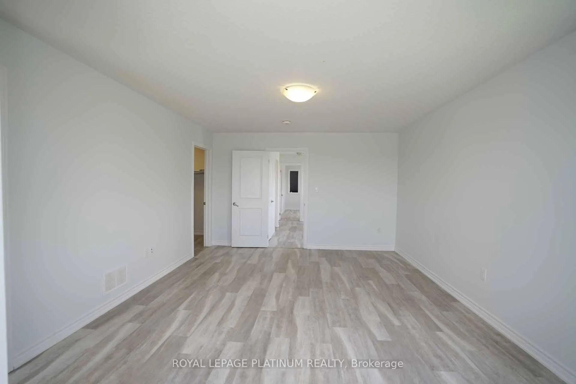 Photo 15 of Unit 71, 324 Equestrian Way, Cambridge — HOMEH