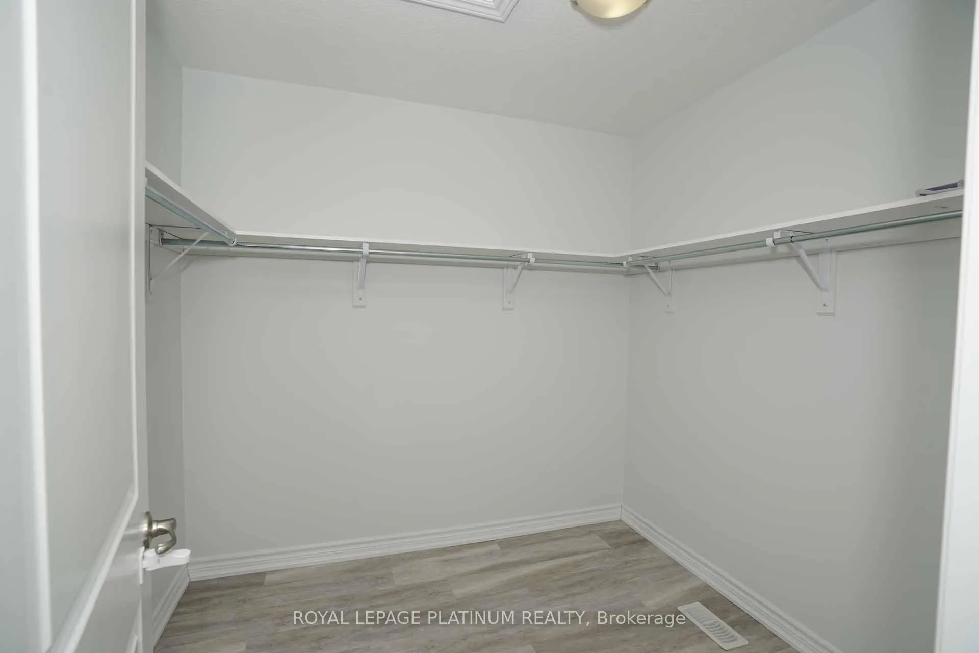 Photo 16 of Unit 71, 324 Equestrian Way, Cambridge — HOMEH