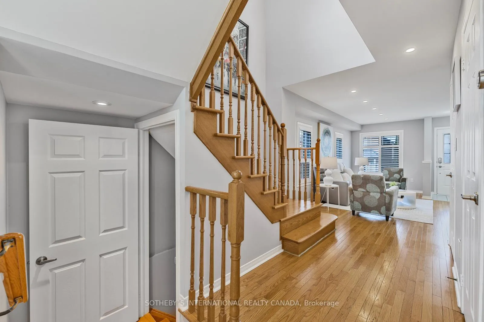 Photo 12 of 9 Giovanni Way, Vaughan, Sonoma Heights — HOMEH