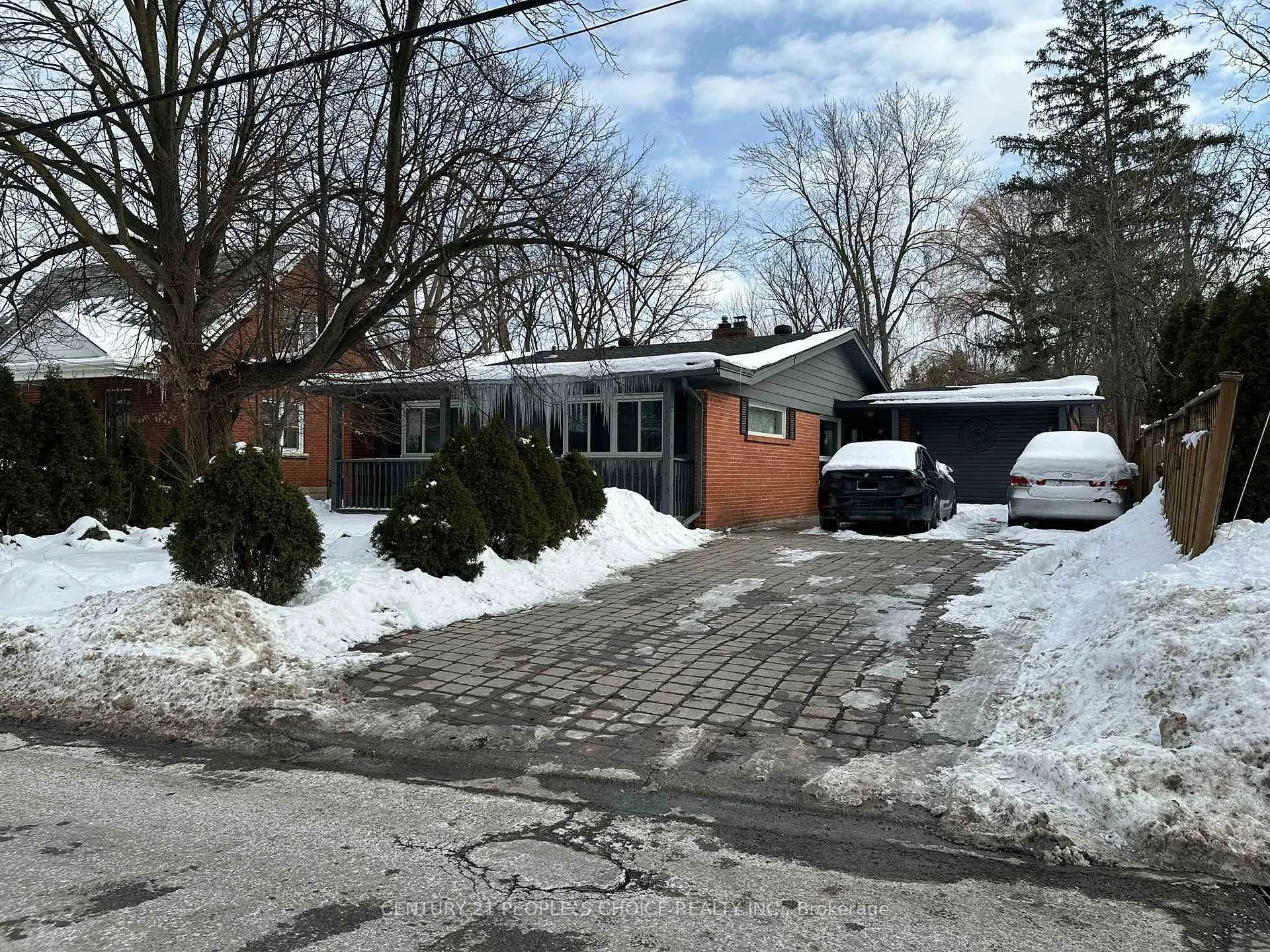 Photo 1 of 33 Frederick Street, Brampton, Downtown Brampton — HOMEH
