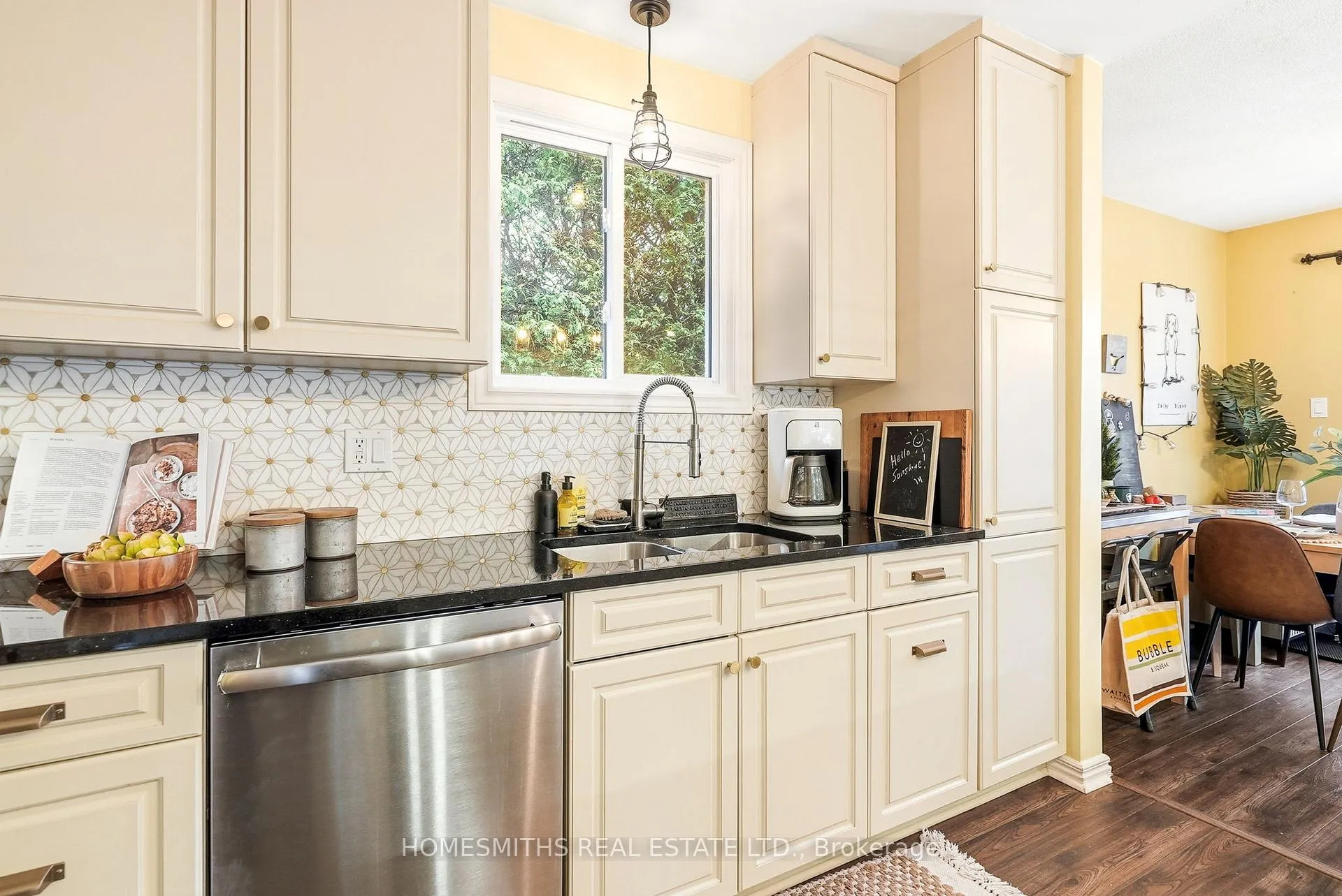 Photo 11 of 495 Ewing Street, Cobourg — HOMEH