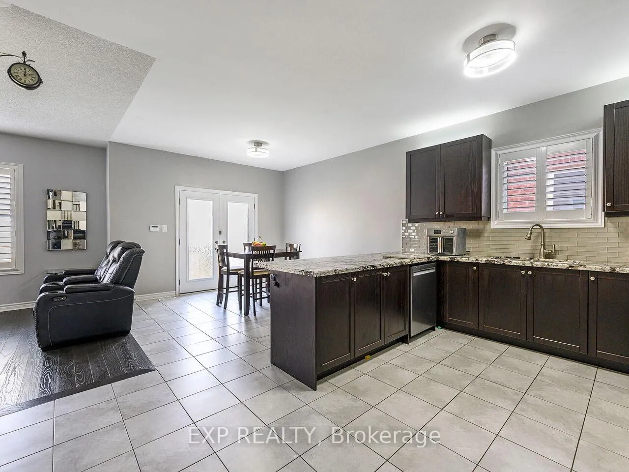Photo 14 of 856 Wrenwood Drive, Oshawa, Taunton — HOMEH