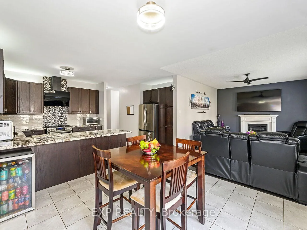 Photo 18 of 856 Wrenwood Drive, Oshawa, Taunton — HOMEH