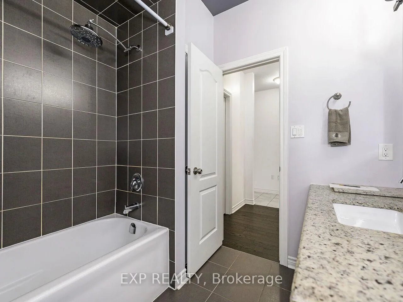 Photo 22 of 856 Wrenwood Drive, Oshawa, Taunton — HOMEH