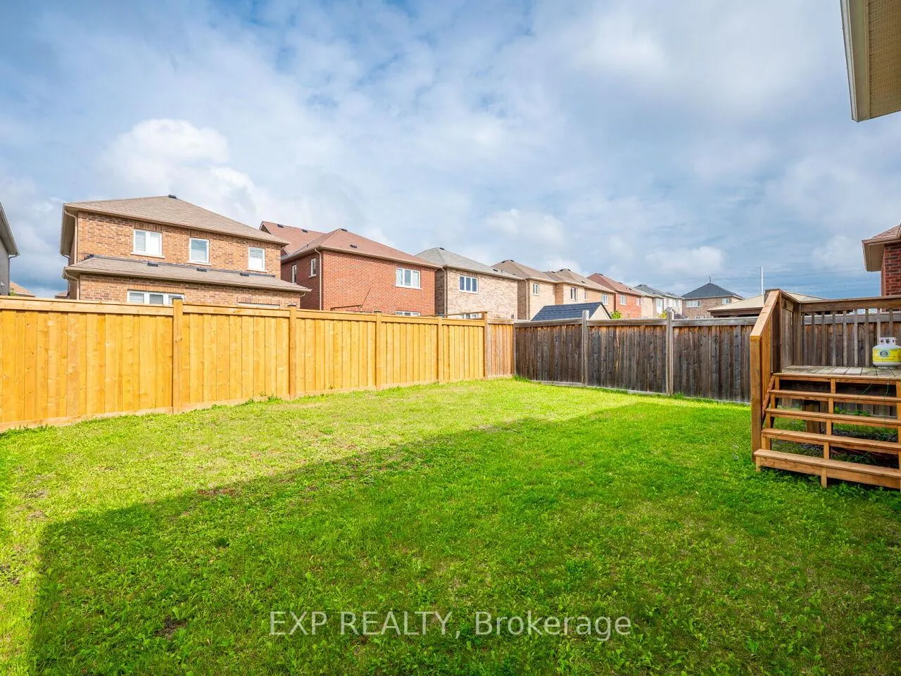 Photo 38 of 856 Wrenwood Drive, Oshawa, Taunton — HOMEH
