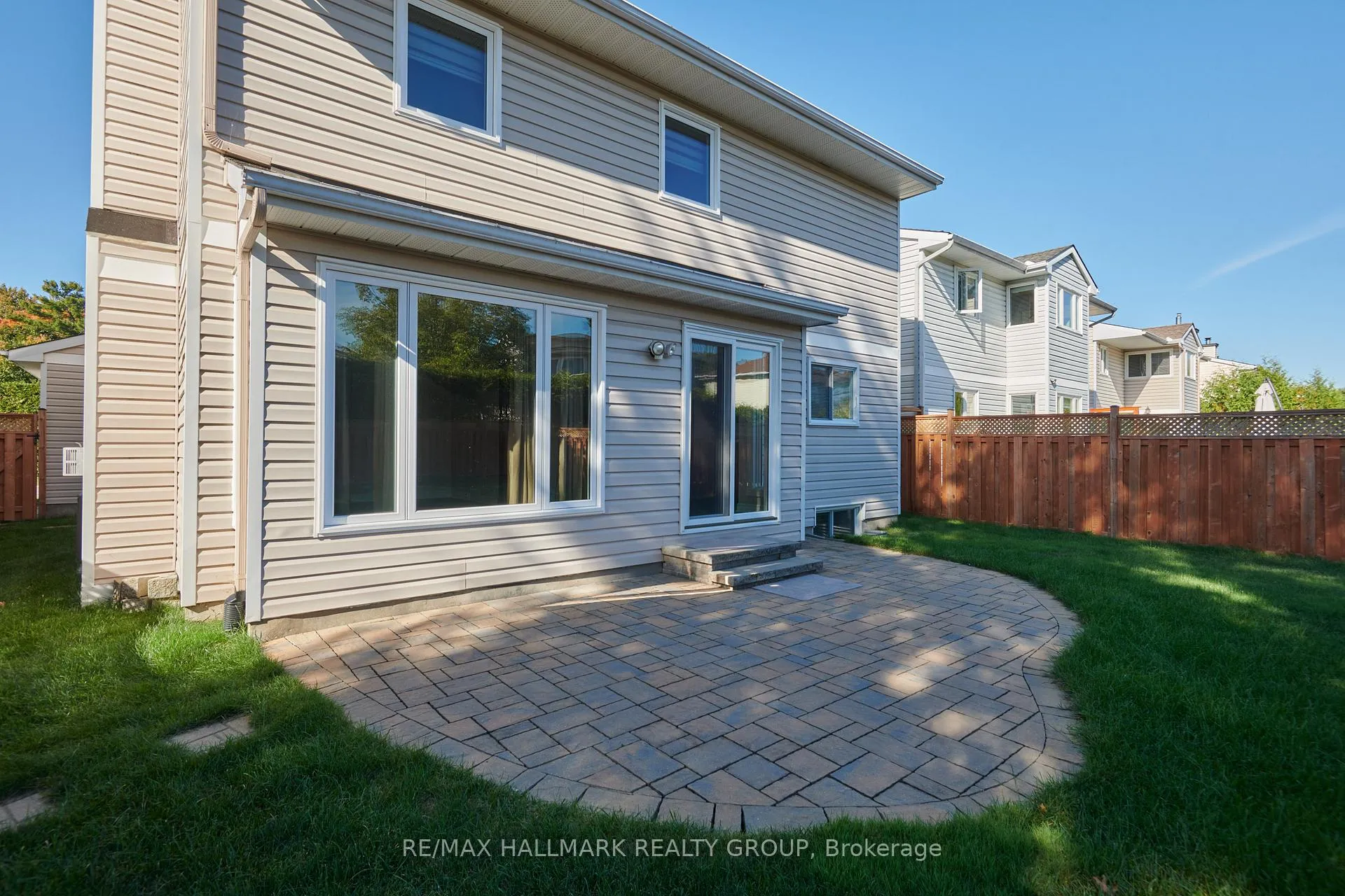 Photo 18 of 1743 Silver Bark Avenue, Ottawa, Orleans/Sunridge — HOMEH