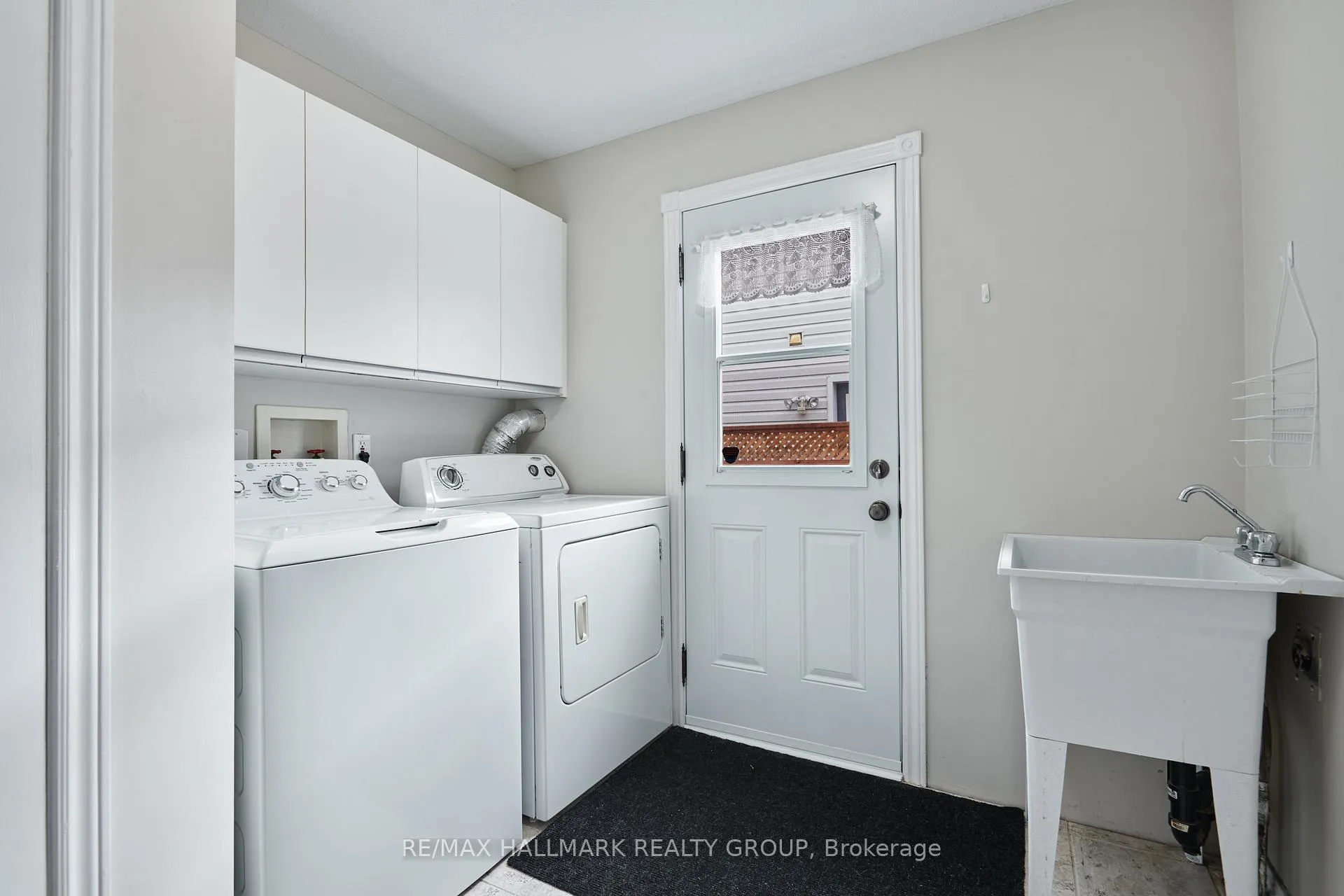 Photo 22 of 1743 Silver Bark Avenue, Ottawa, Orleans/Sunridge — HOMEH