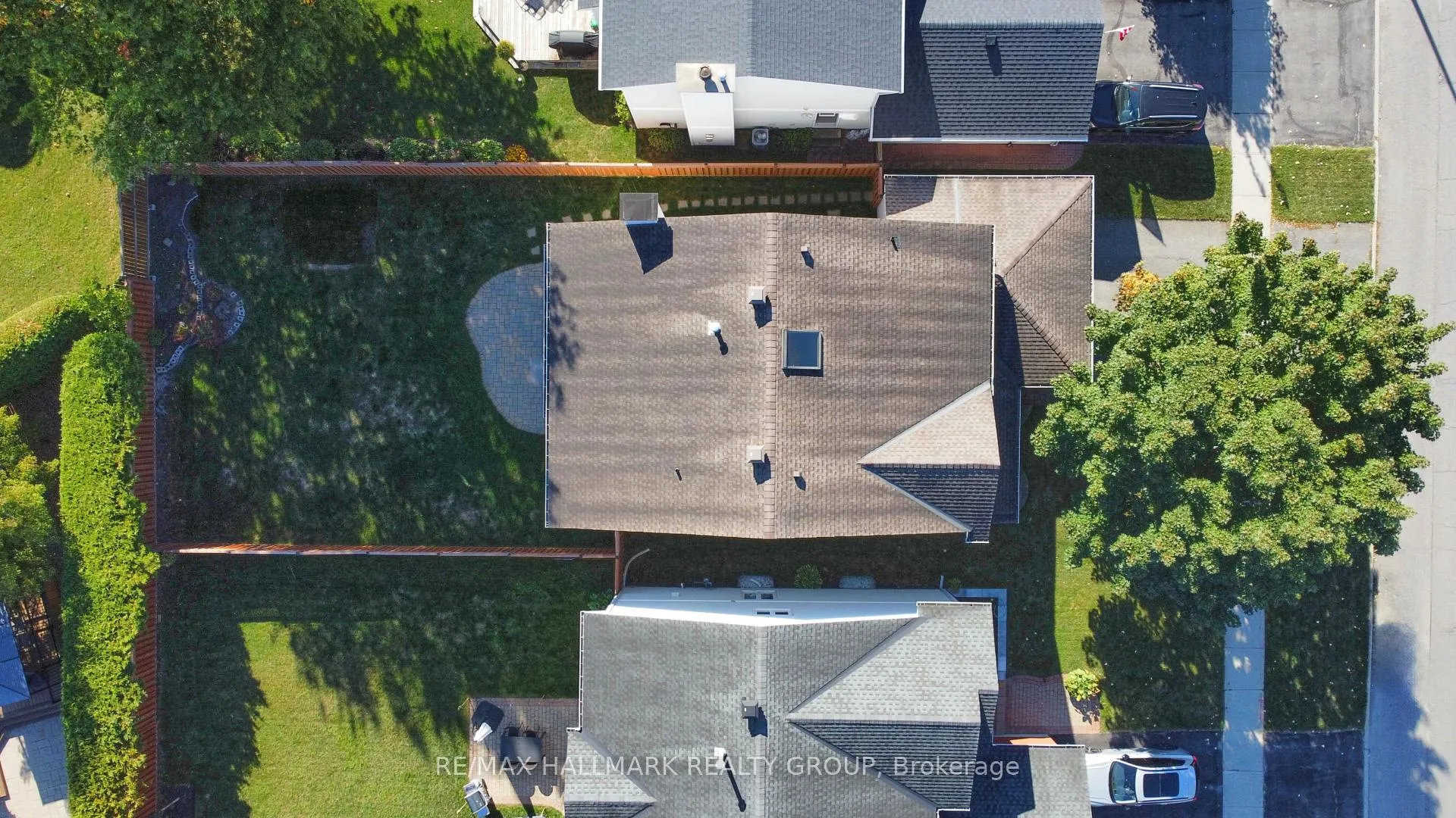 Photo 43 of 1743 Silver Bark Avenue, Ottawa, Orleans/Sunridge — HOMEH