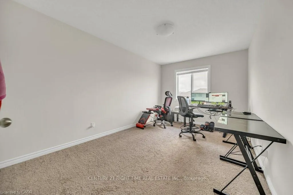 Photo 22 of 129 templewood Drive, Kitchener — HOMEH