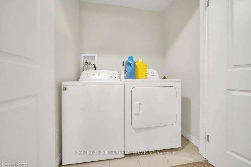 Photo 27 of 129 templewood Drive, Kitchener — HOMEH