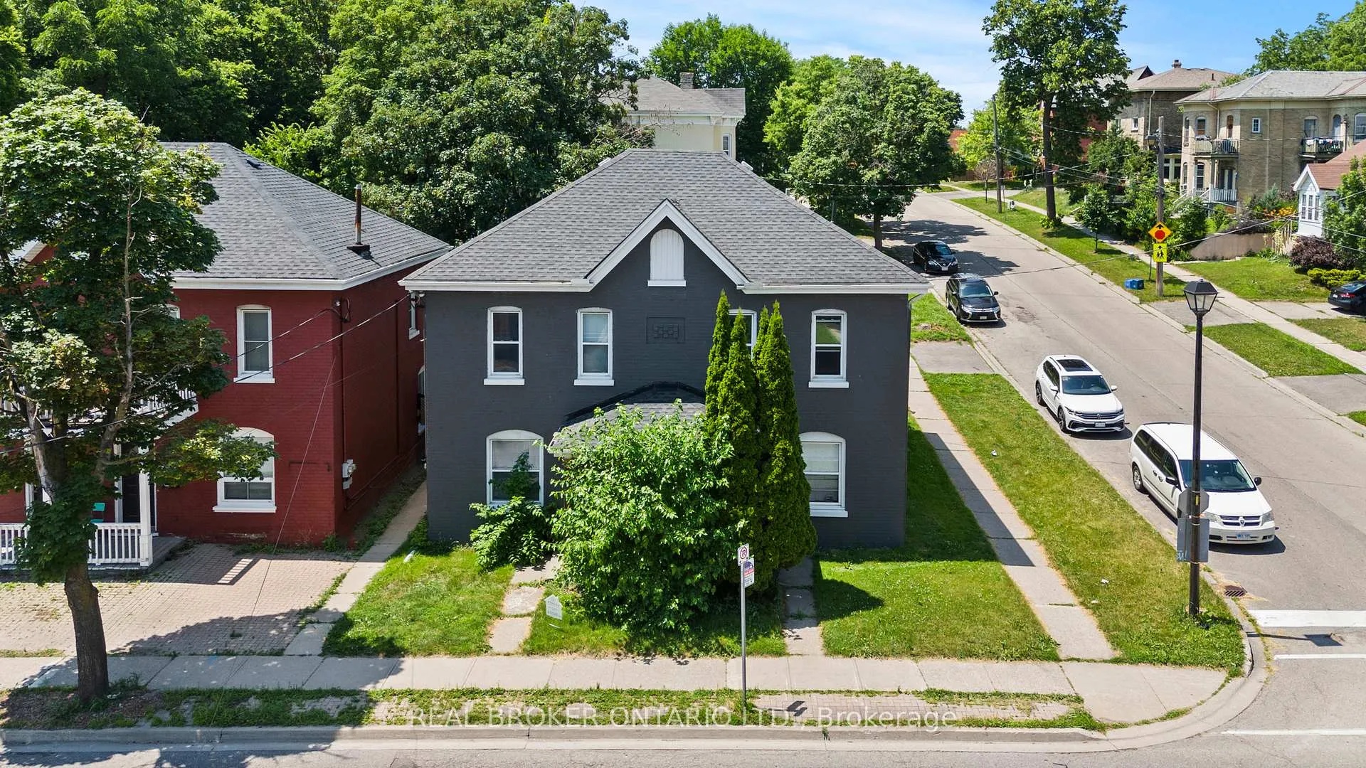 Front of 106-108 Clarence Street