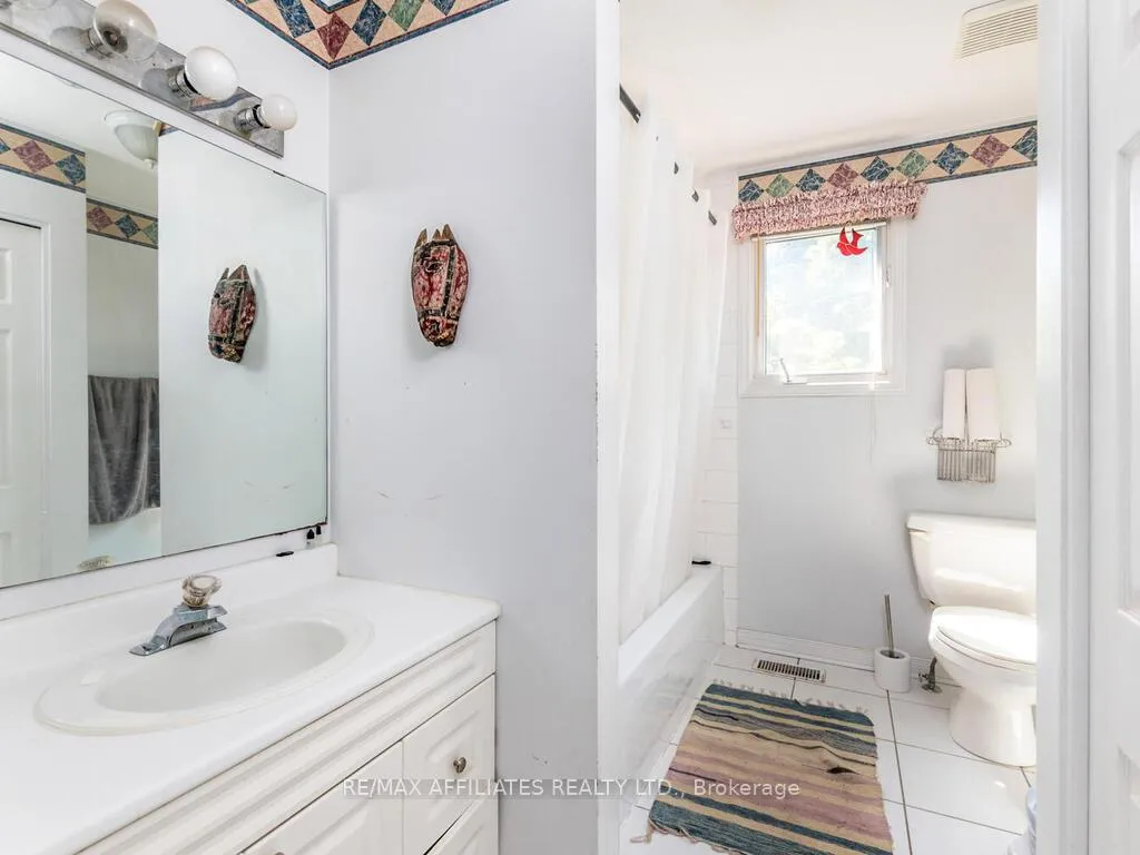 Photo 12 of 2282 Crane Street S, Ottawa, Elmvale Acres/Urbandale — HOMEH