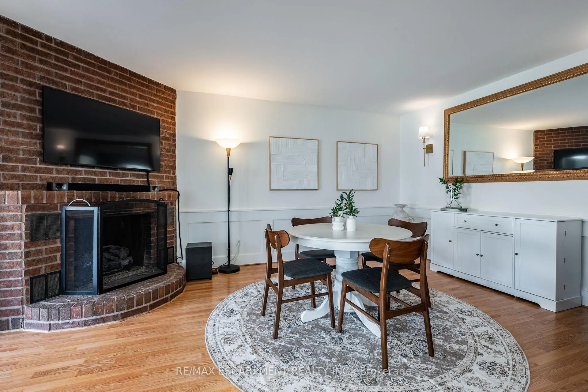 Photo 15 of 26 Wildan Drive, Hamilton, Rural Flamborough — HOMEH