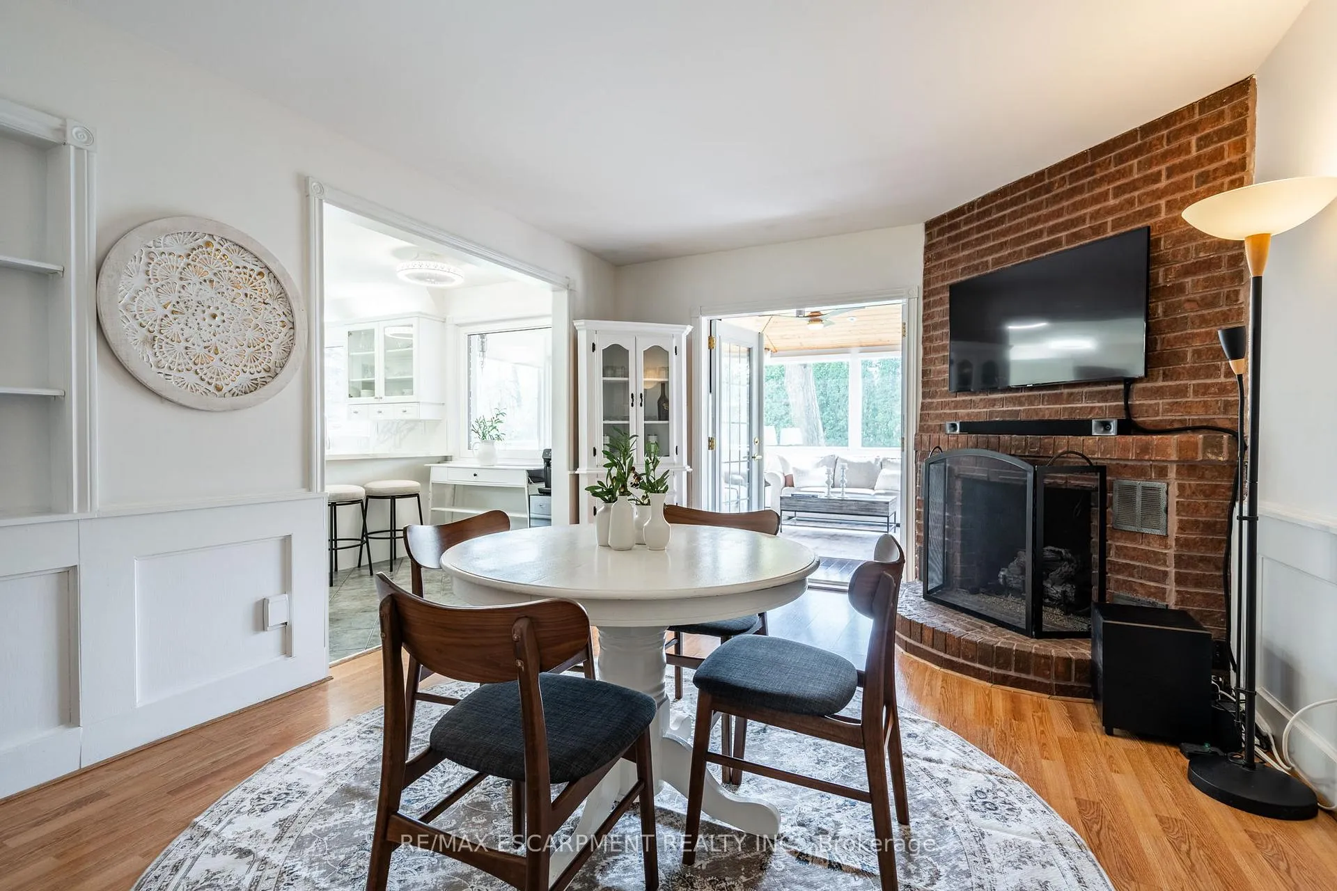 Photo 17 of 26 Wildan Drive, Hamilton, Rural Flamborough — HOMEH