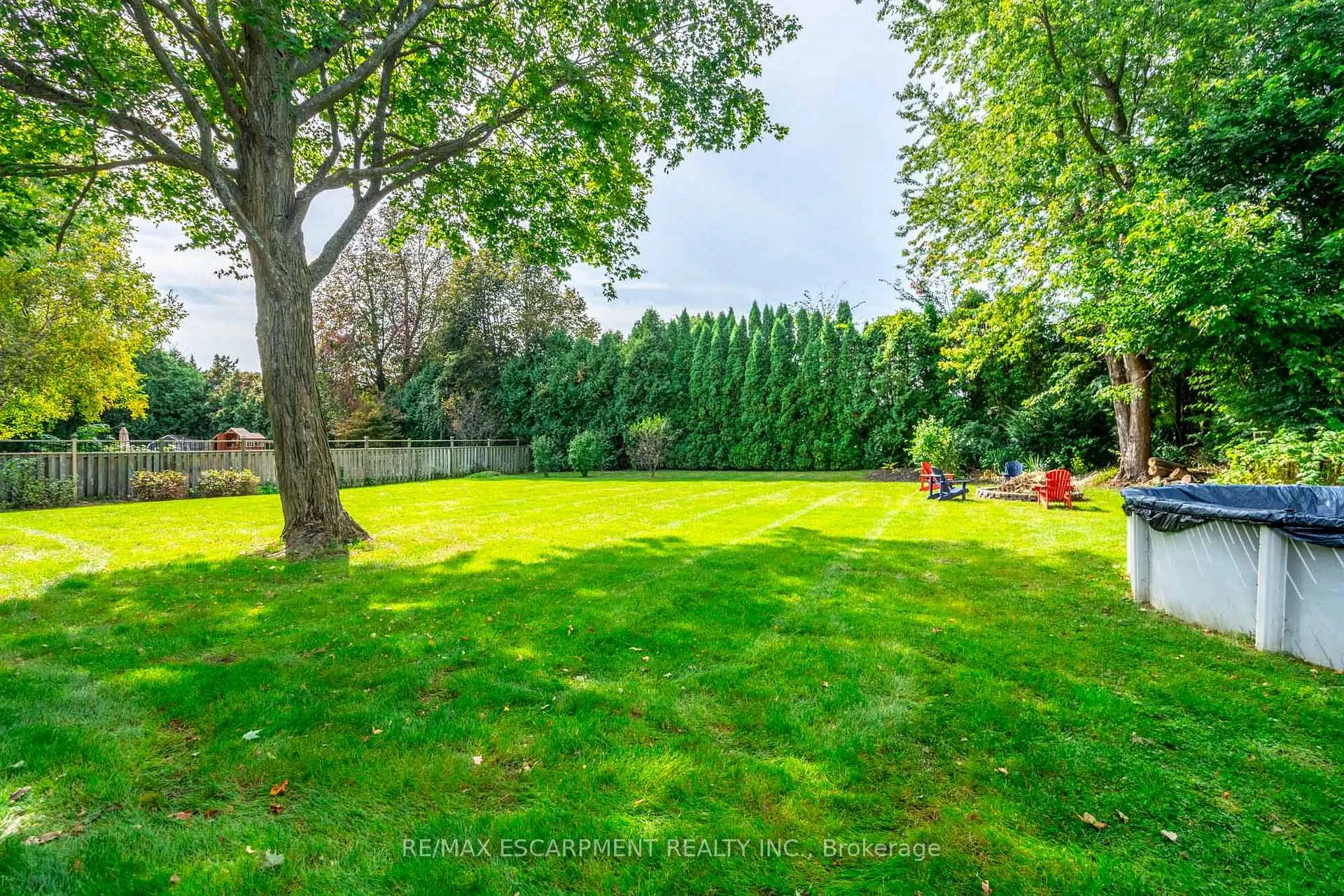 Photo 42 of 26 Wildan Drive, Hamilton, Rural Flamborough — HOMEH