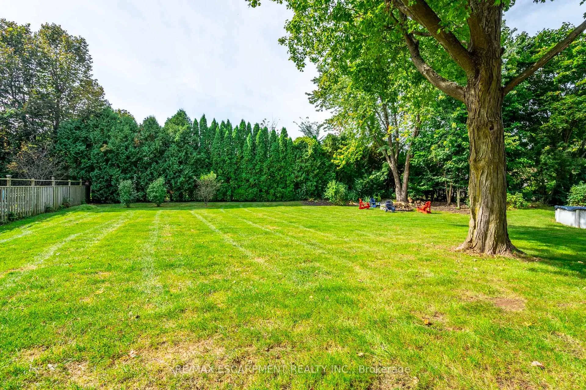 Photo 47 of 26 Wildan Drive, Hamilton, Rural Flamborough — HOMEH