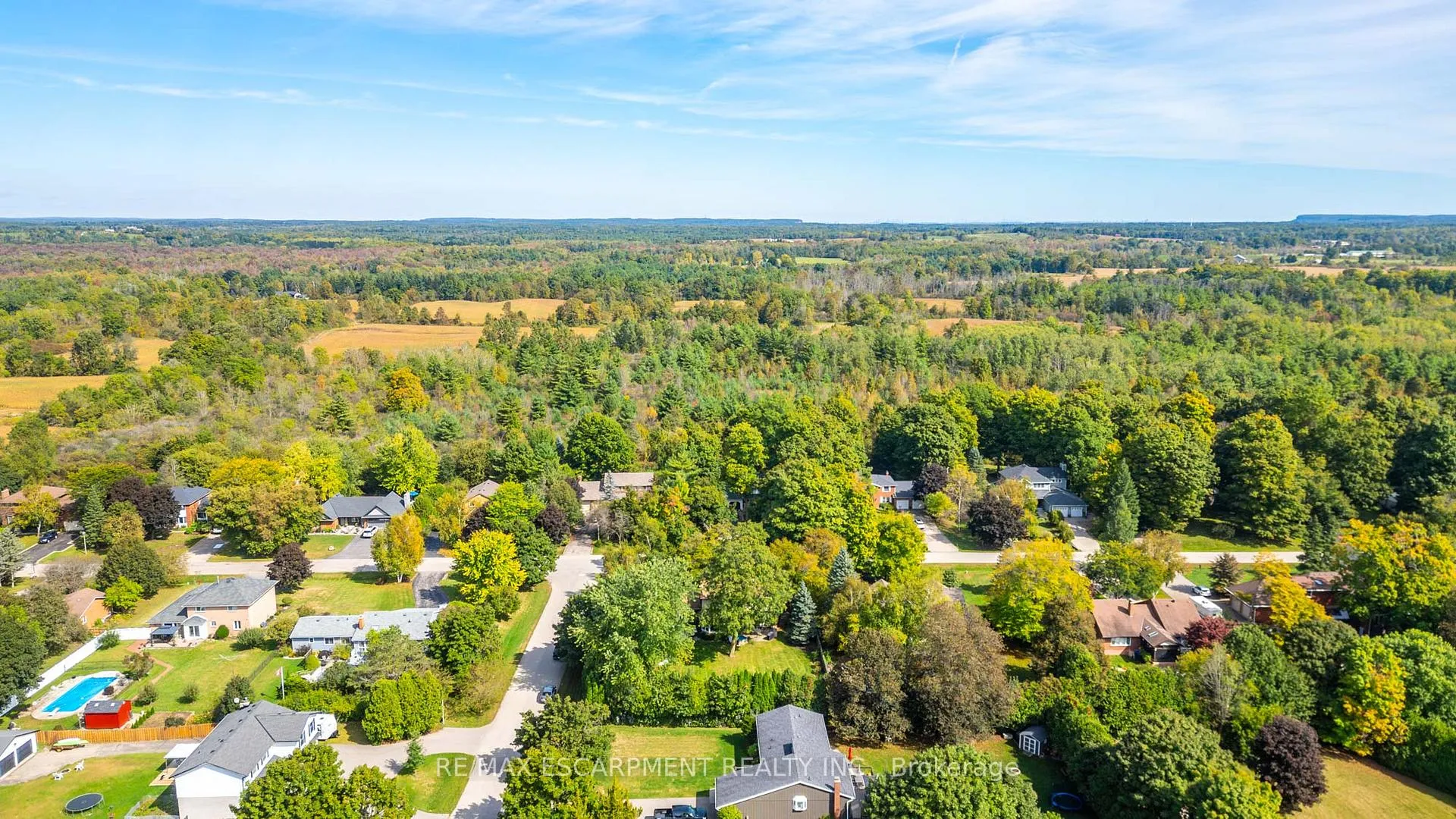 Photo 50 of 26 Wildan Drive, Hamilton, Rural Flamborough — HOMEH