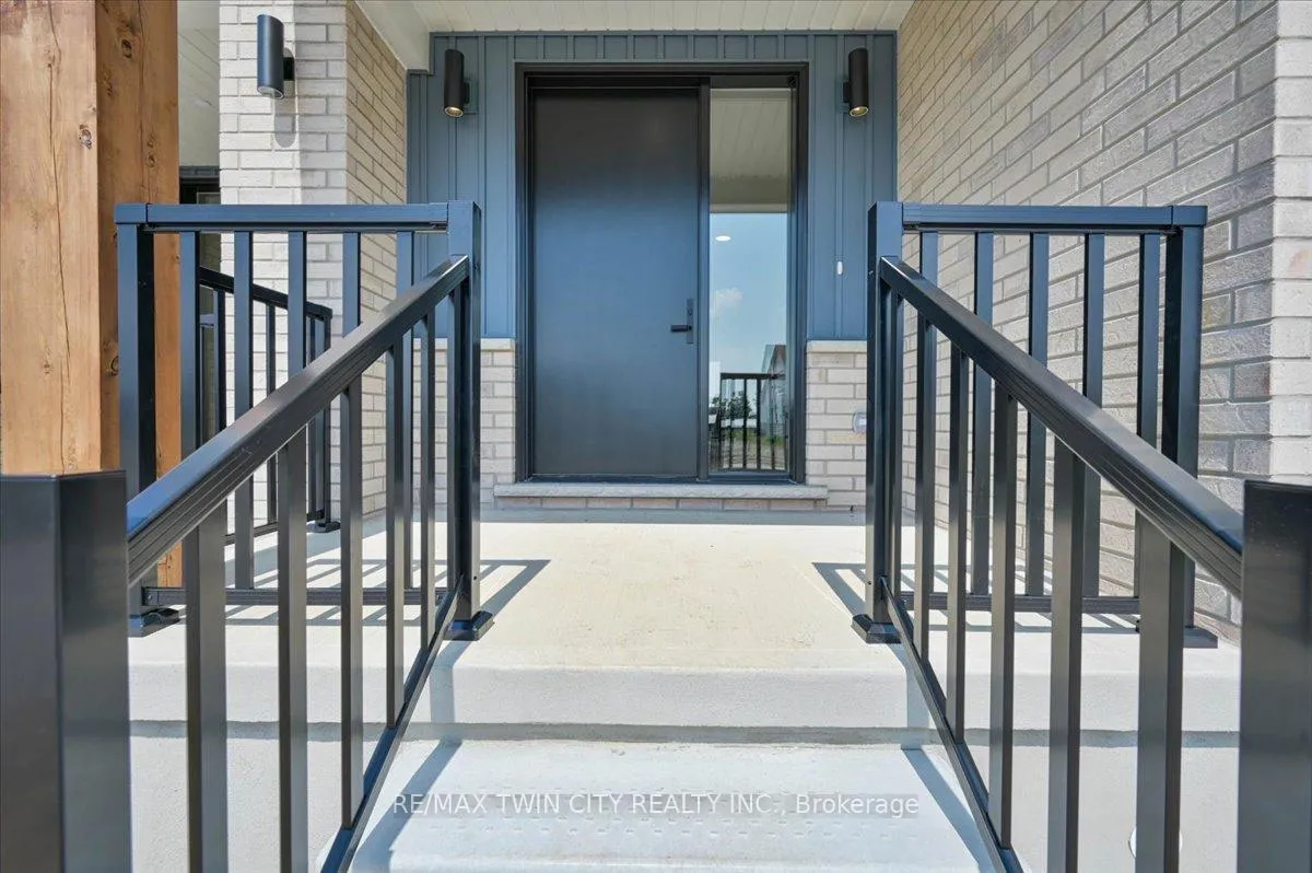 Photo 10 of 101 Clayton Street, West Perth, Mitchell — HOMEH
