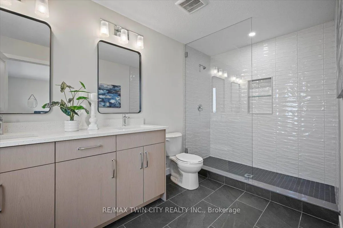Photo 32 of 101 Clayton Street, West Perth, Mitchell — HOMEH