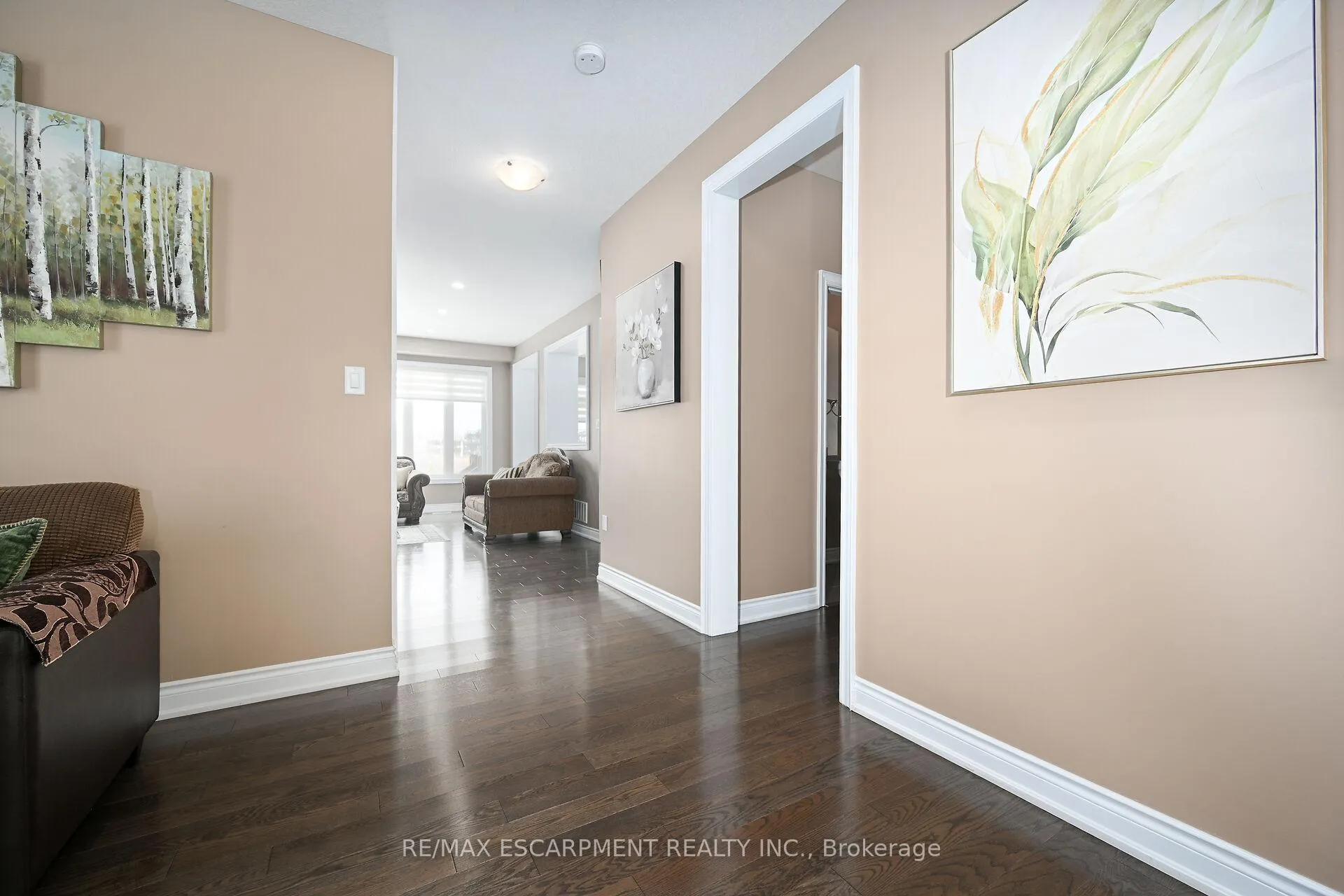 Photo 39 of 300 Crafter Crescent, Hamilton, Stoney Creek — HOMEH