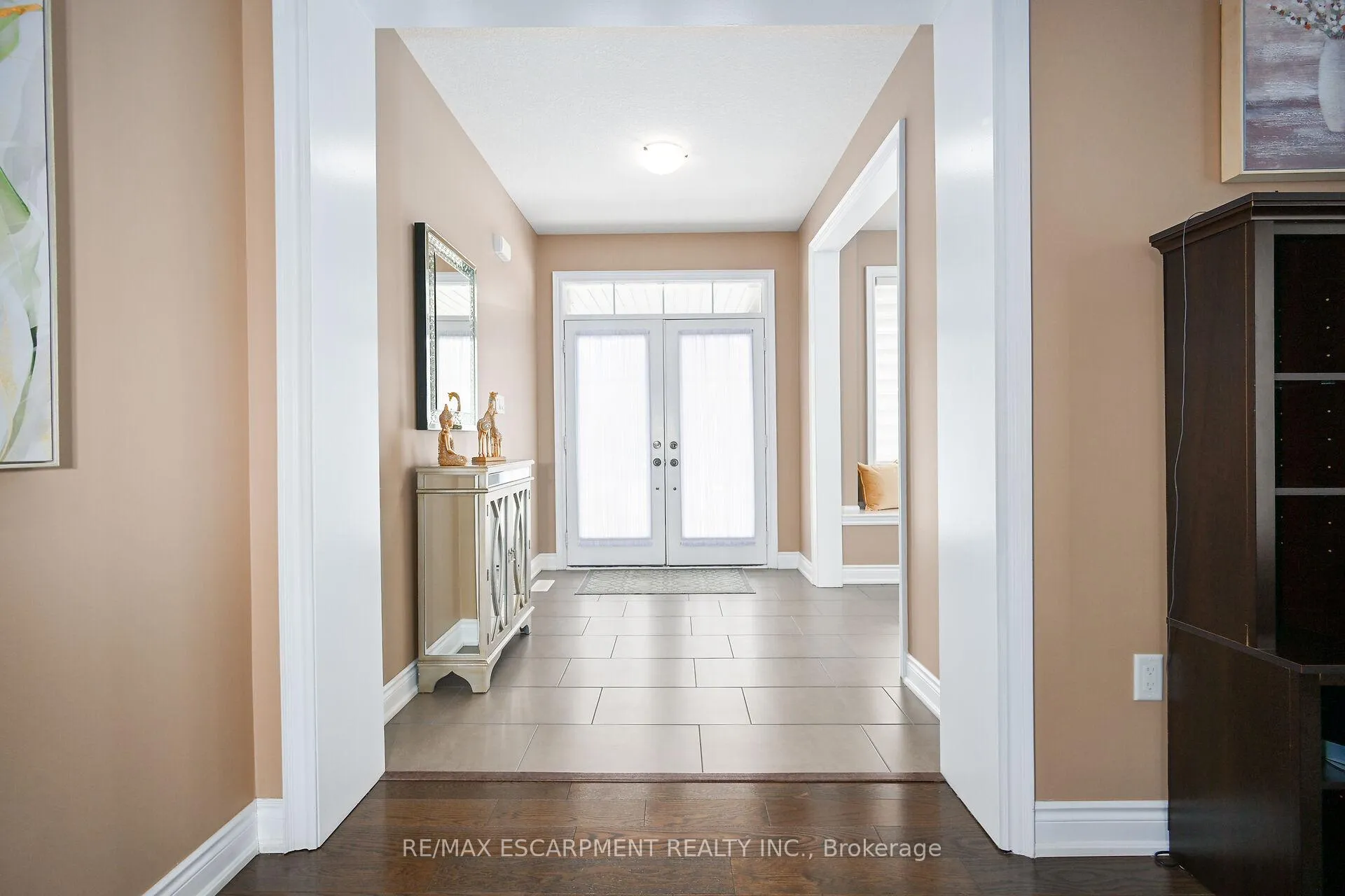Photo 40 of 300 Crafter Crescent, Hamilton, Stoney Creek — HOMEH