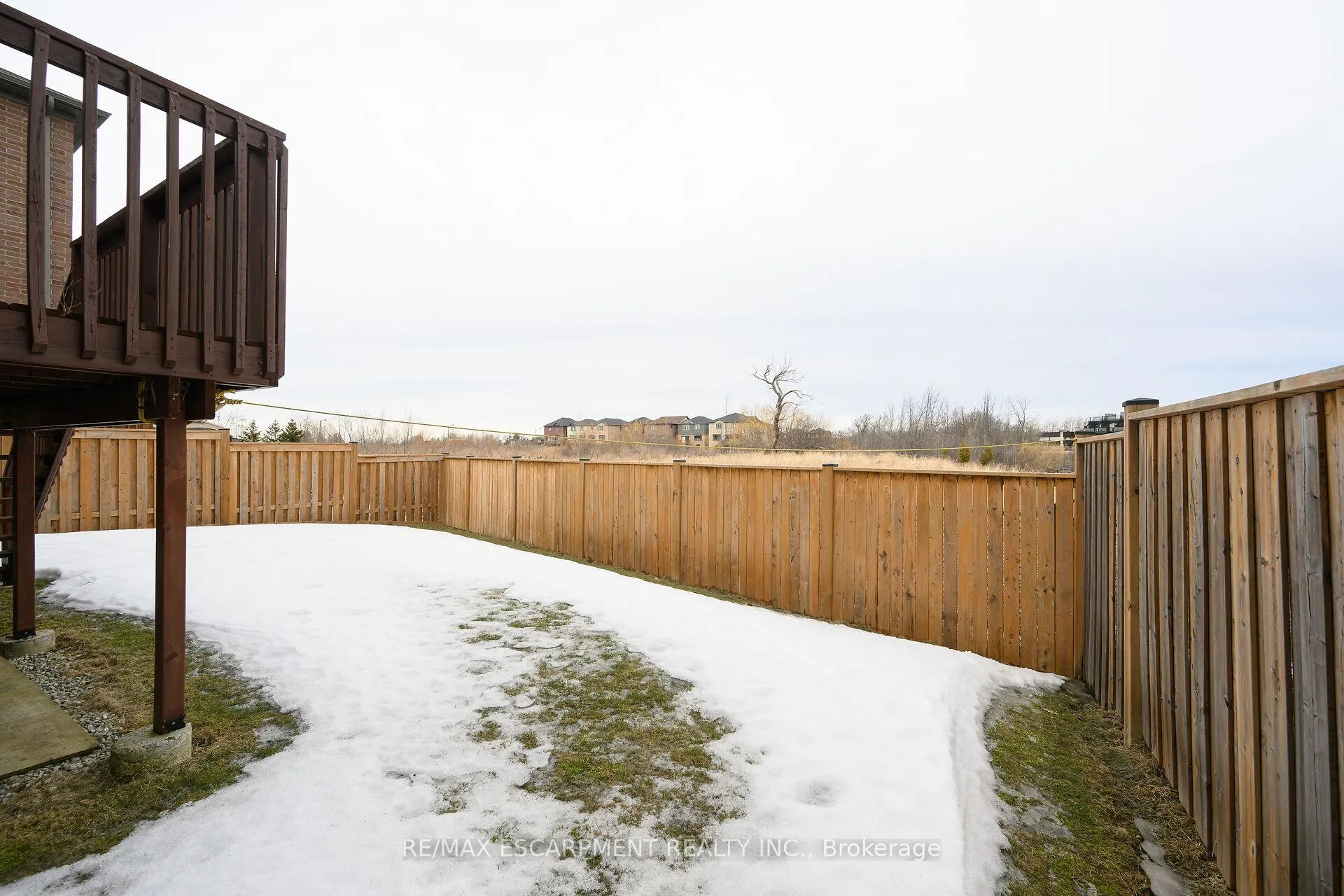 Photo 48 of 300 Crafter Crescent, Hamilton, Stoney Creek — HOMEH