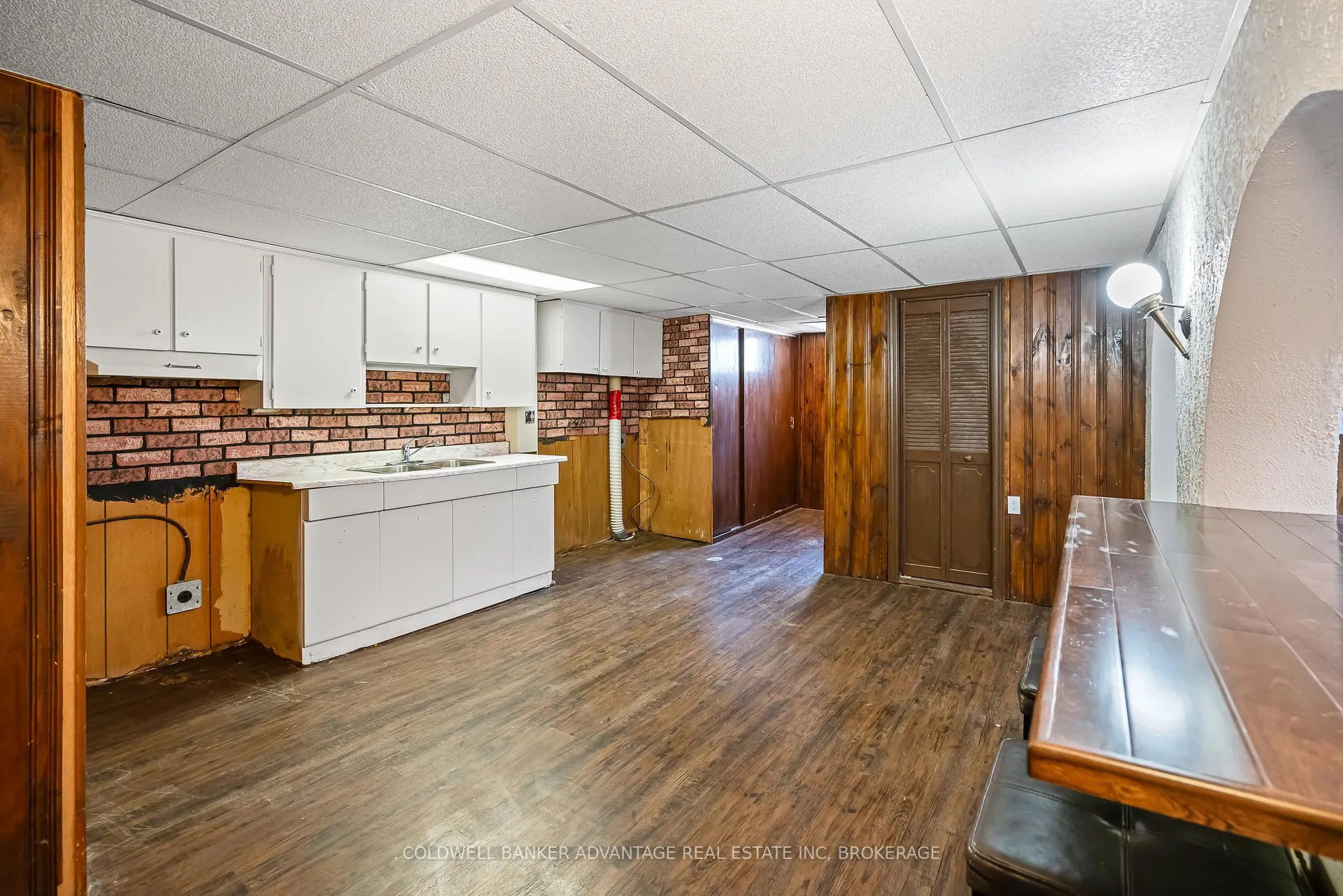 Photo 23 of 12 Carlton Avenue, Welland, N. Welland — HOMEH