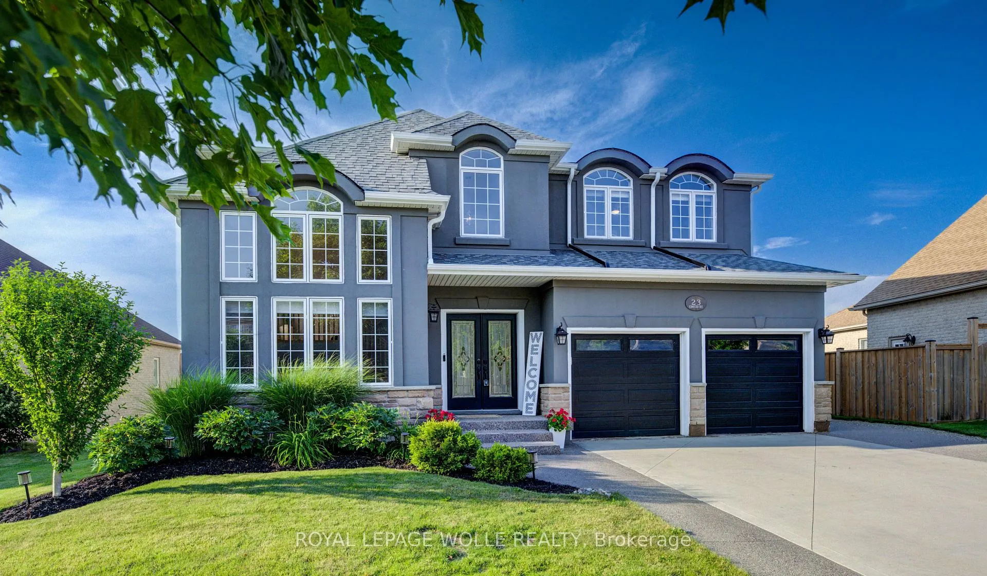 Photo 1 of 23 Schweitzer Crescent, Wellesley — HOMEH
