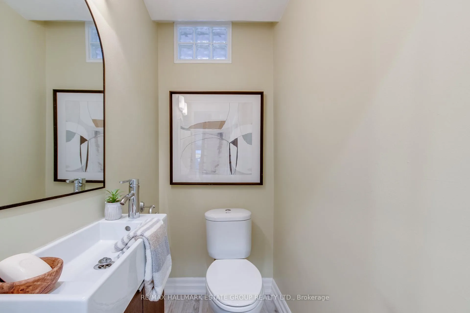 Photo 11 of 36 Hazelwood Avenue, Toronto, Blake-Jones — HOMEH